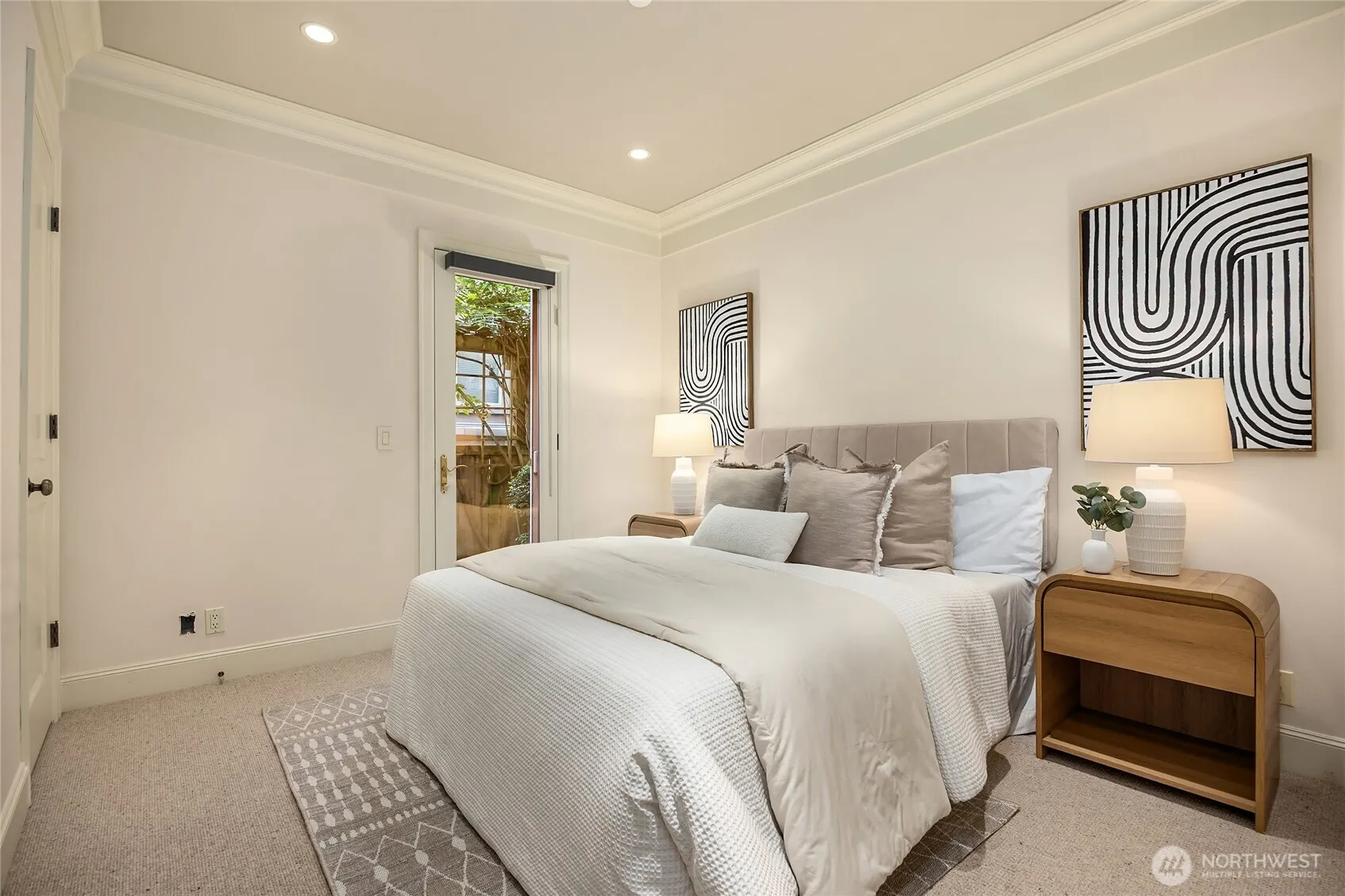 2325 43rd Avenue E #102, Seattle, WA 98112