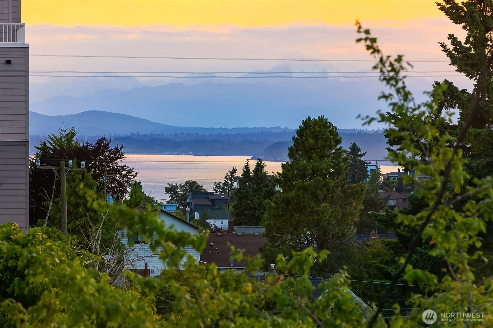 4823 42nd Avenue SW, Seattle, WA 98116