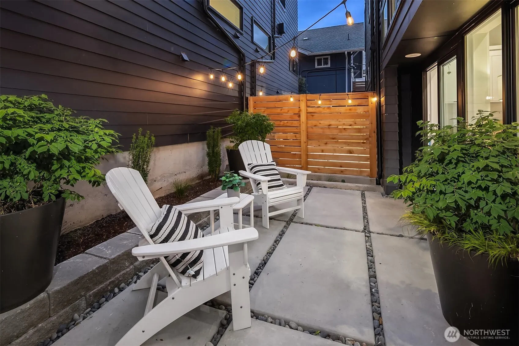 4823 42nd Avenue SW, Seattle, WA 98116