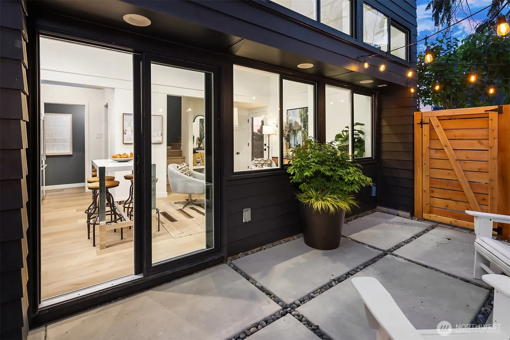 4823 42nd Avenue SW, Seattle, WA 98116