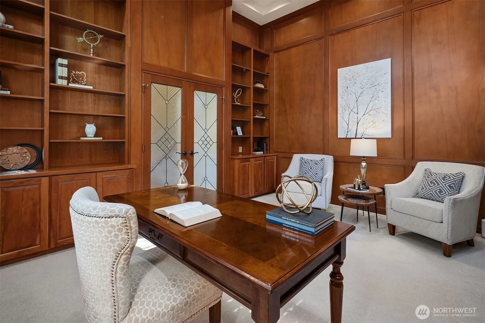 5208 Isola Place NW, Issaquah, WA 98027