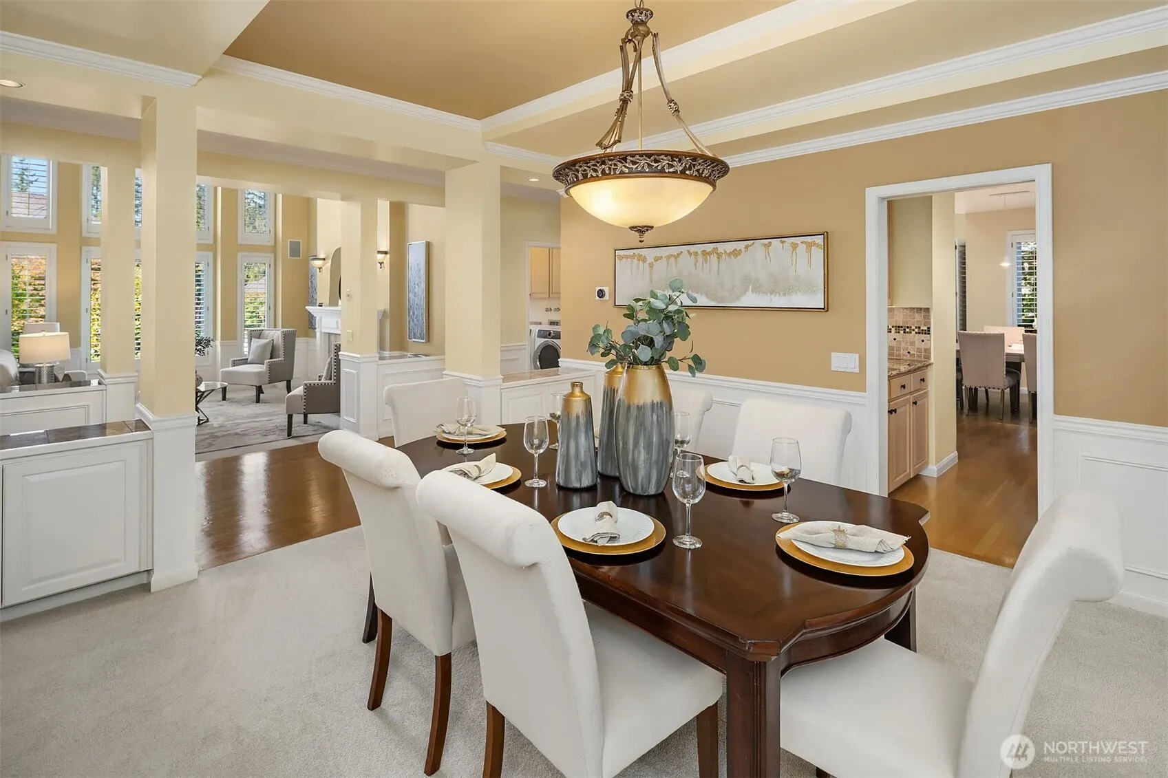5208 Isola Place NW, Issaquah, WA 98027