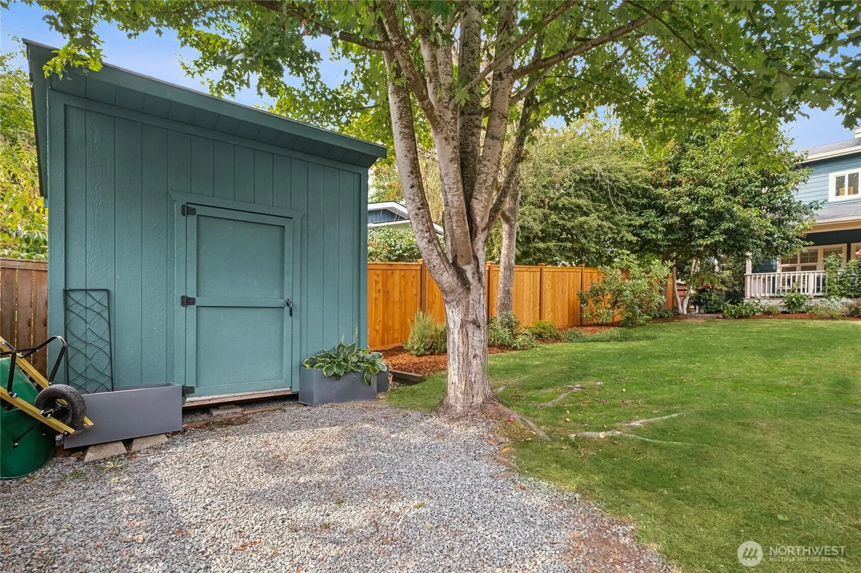 5136 S Frontenac Street , Seattle, WA 98118