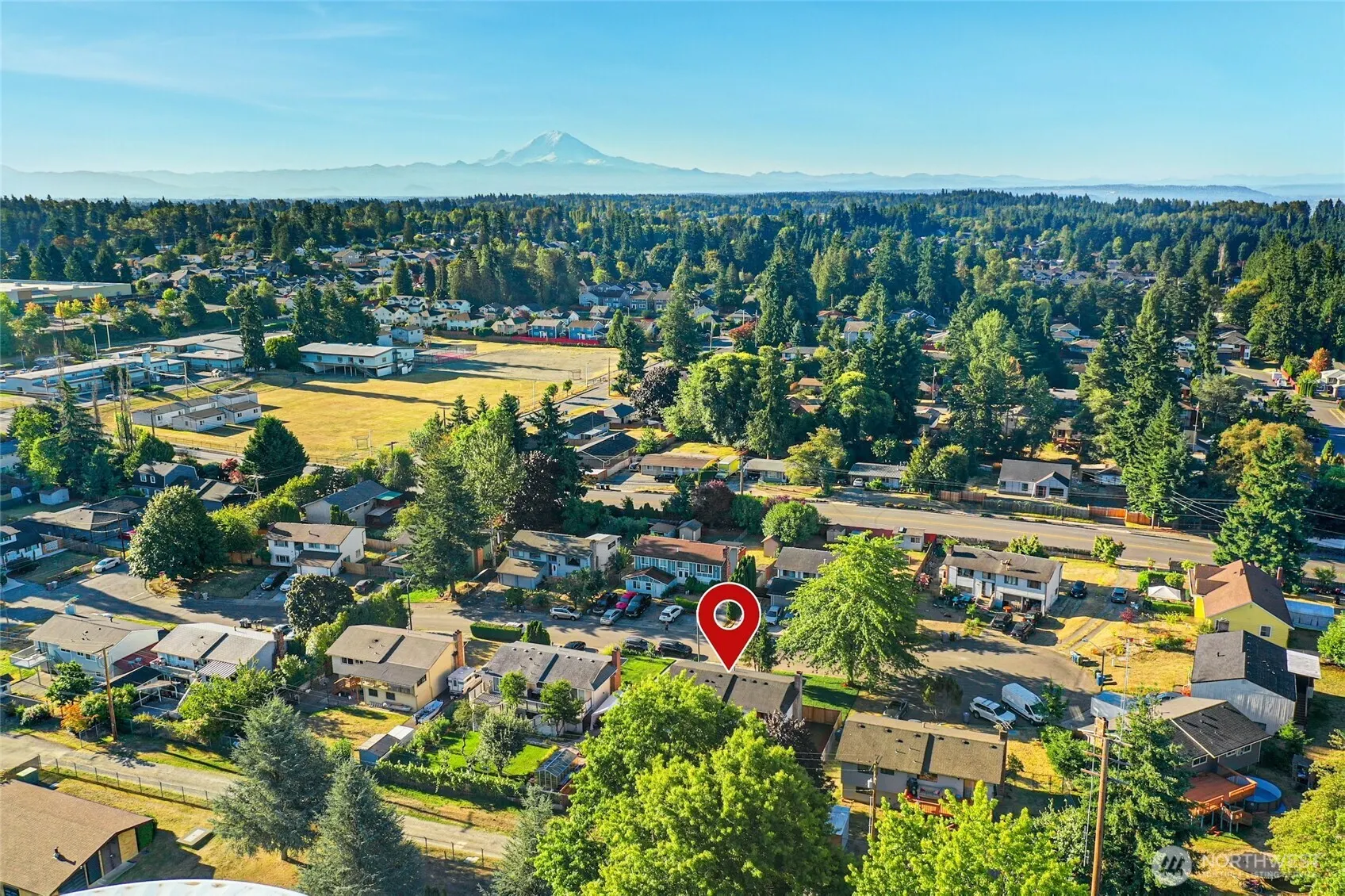 9728 S 239th Place , Kent, WA 98031