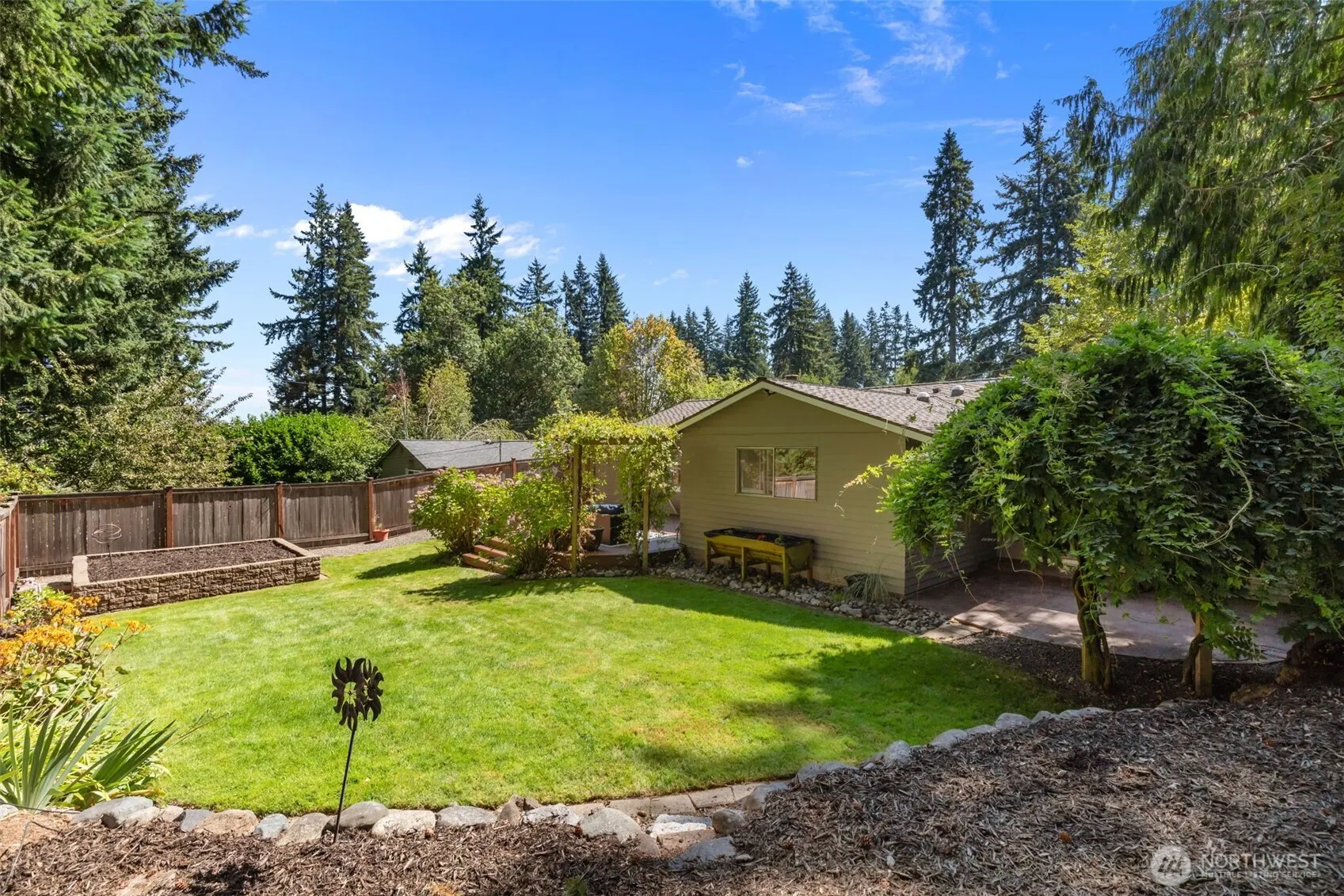 13786 NE 75th Place , Redmond, WA 98052