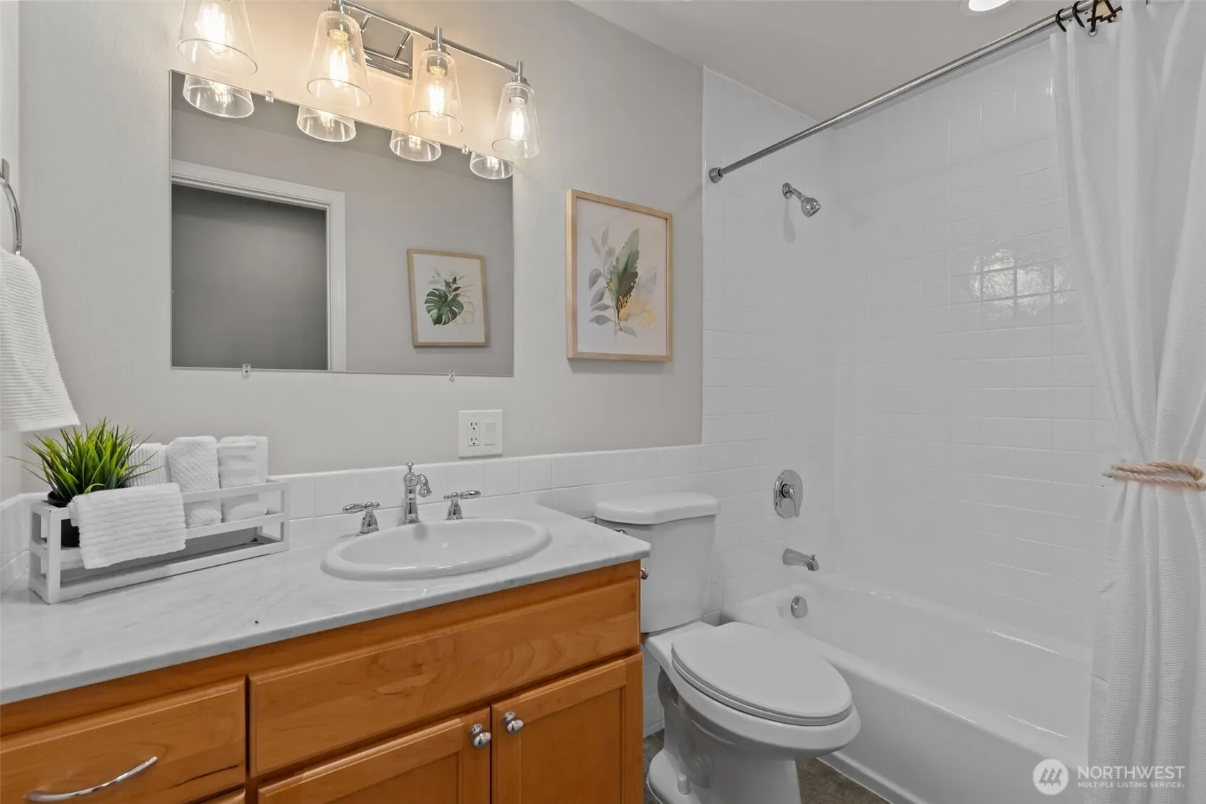13786 NE 75th Place , Redmond, WA 98052