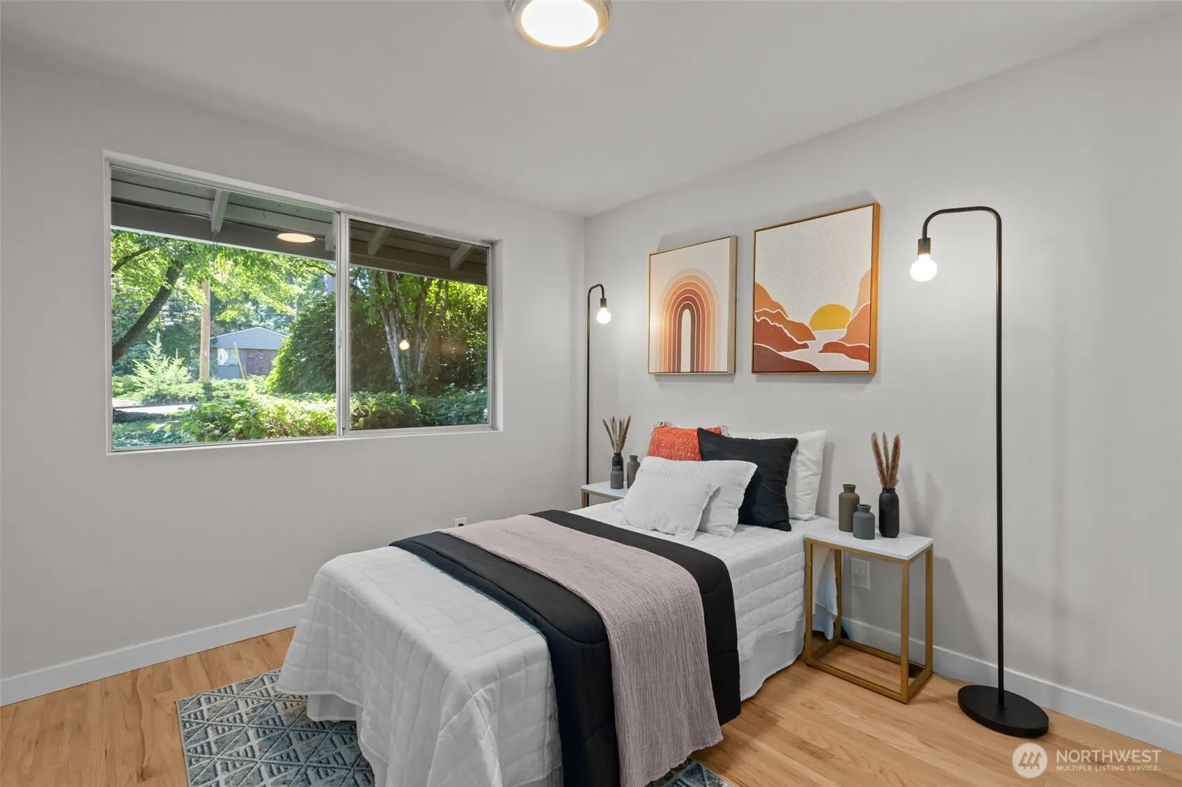 13786 NE 75th Place , Redmond, WA 98052