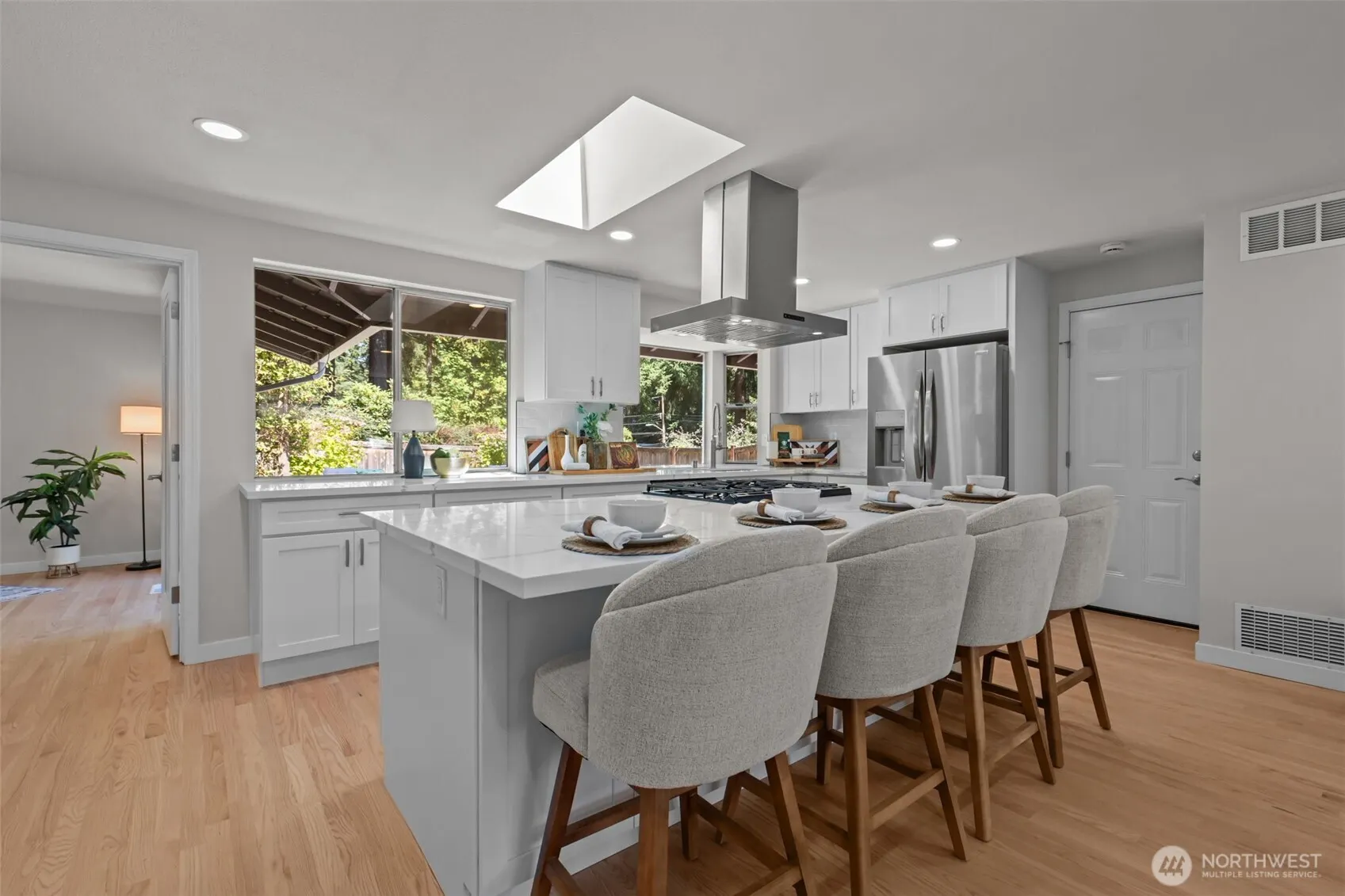 13786 NE 75th Place , Redmond, WA 98052