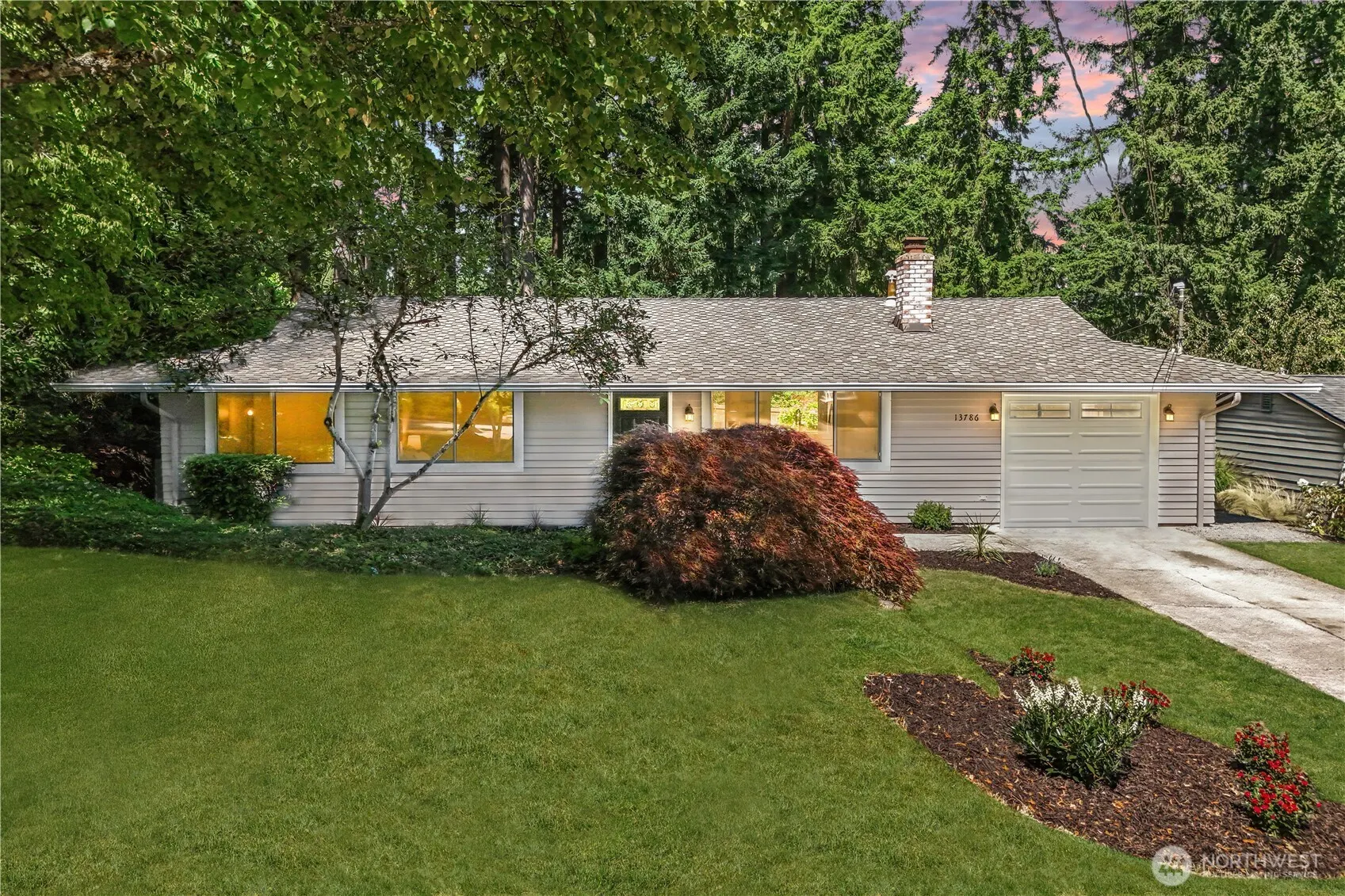 13786 NE 75th Place , Redmond, WA 98052