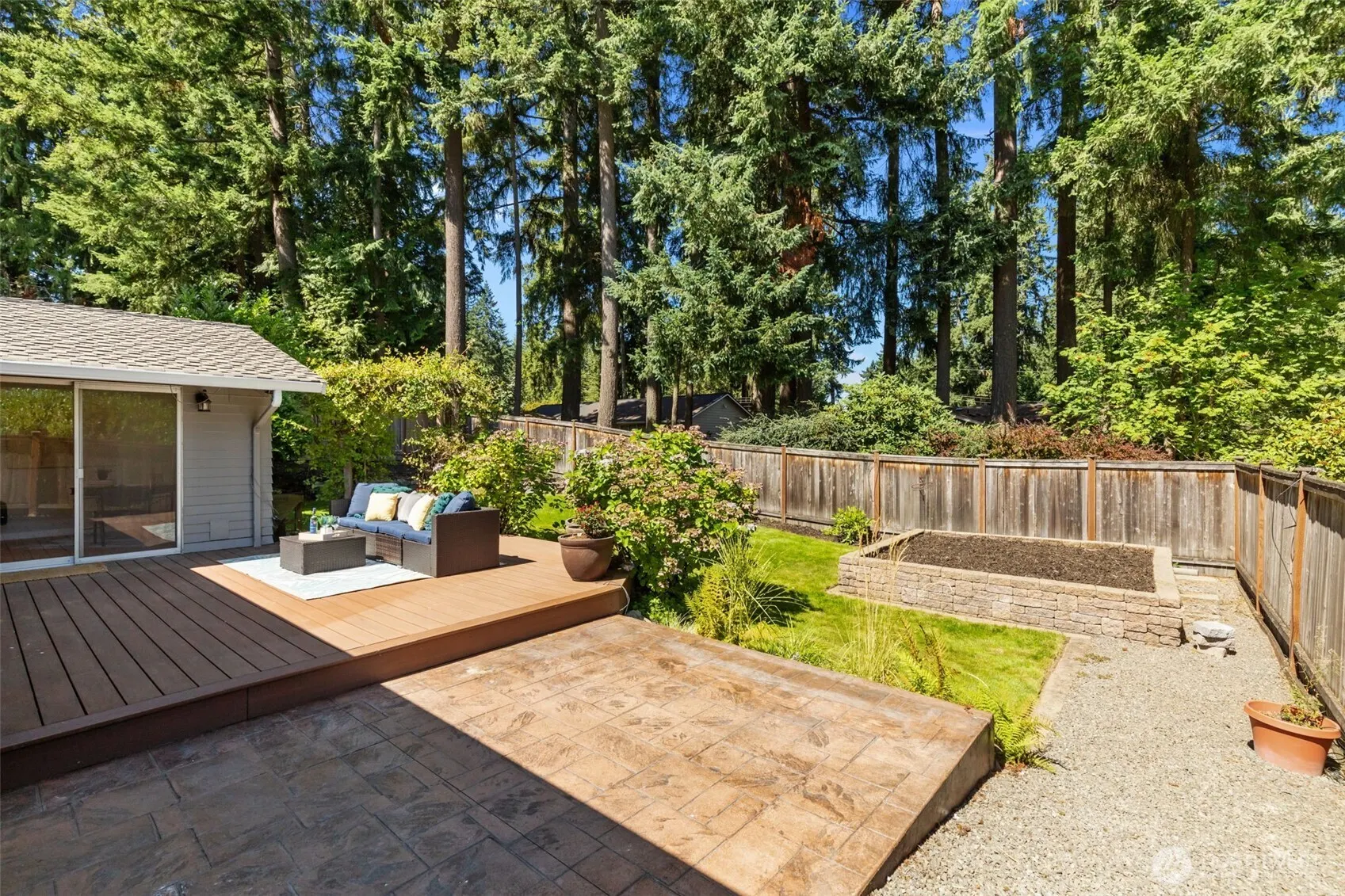 13786 NE 75th Place , Redmond, WA 98052