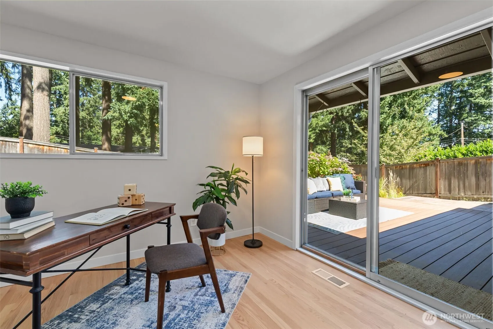 13786 NE 75th Place , Redmond, WA 98052