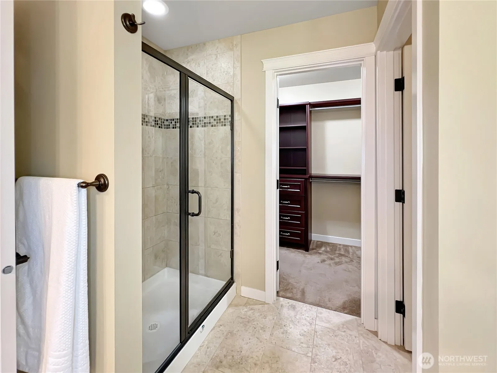 4322 186th Street SW, Lynnwood, WA 98037