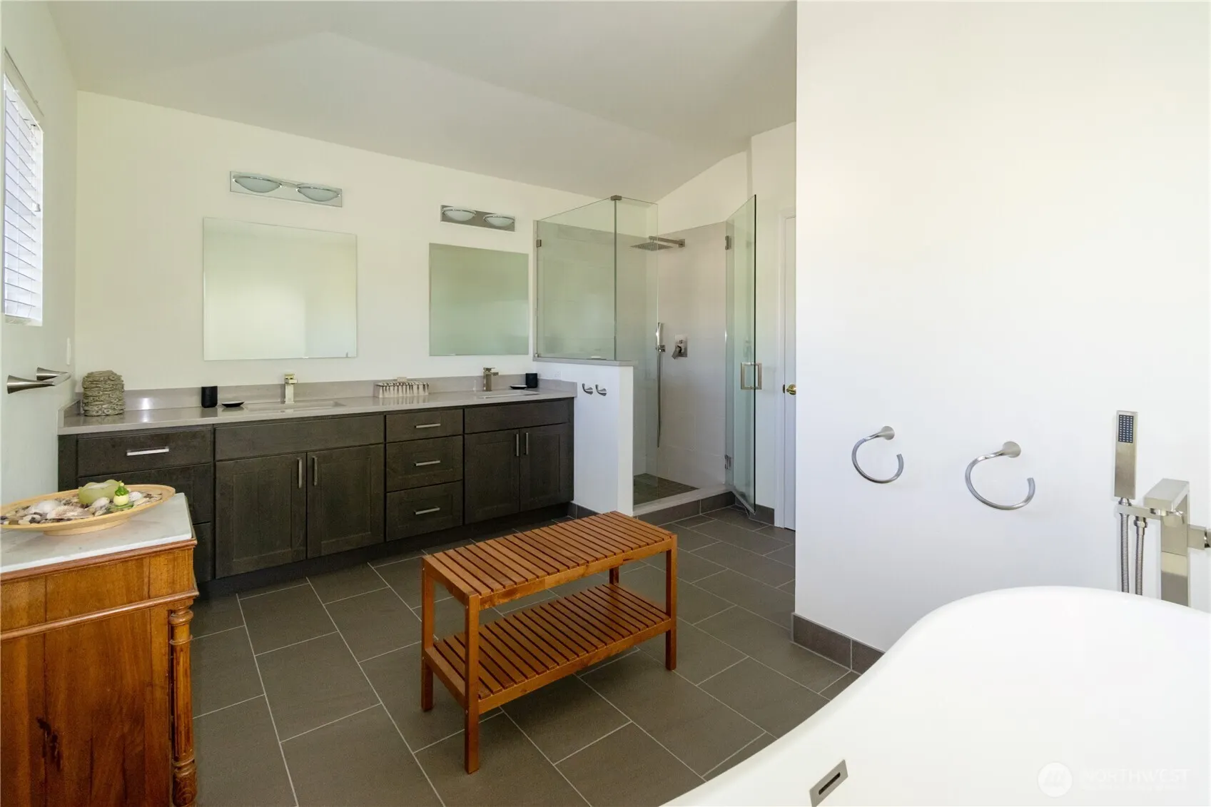 1314 241st Place SE, Sammamish, WA 98075