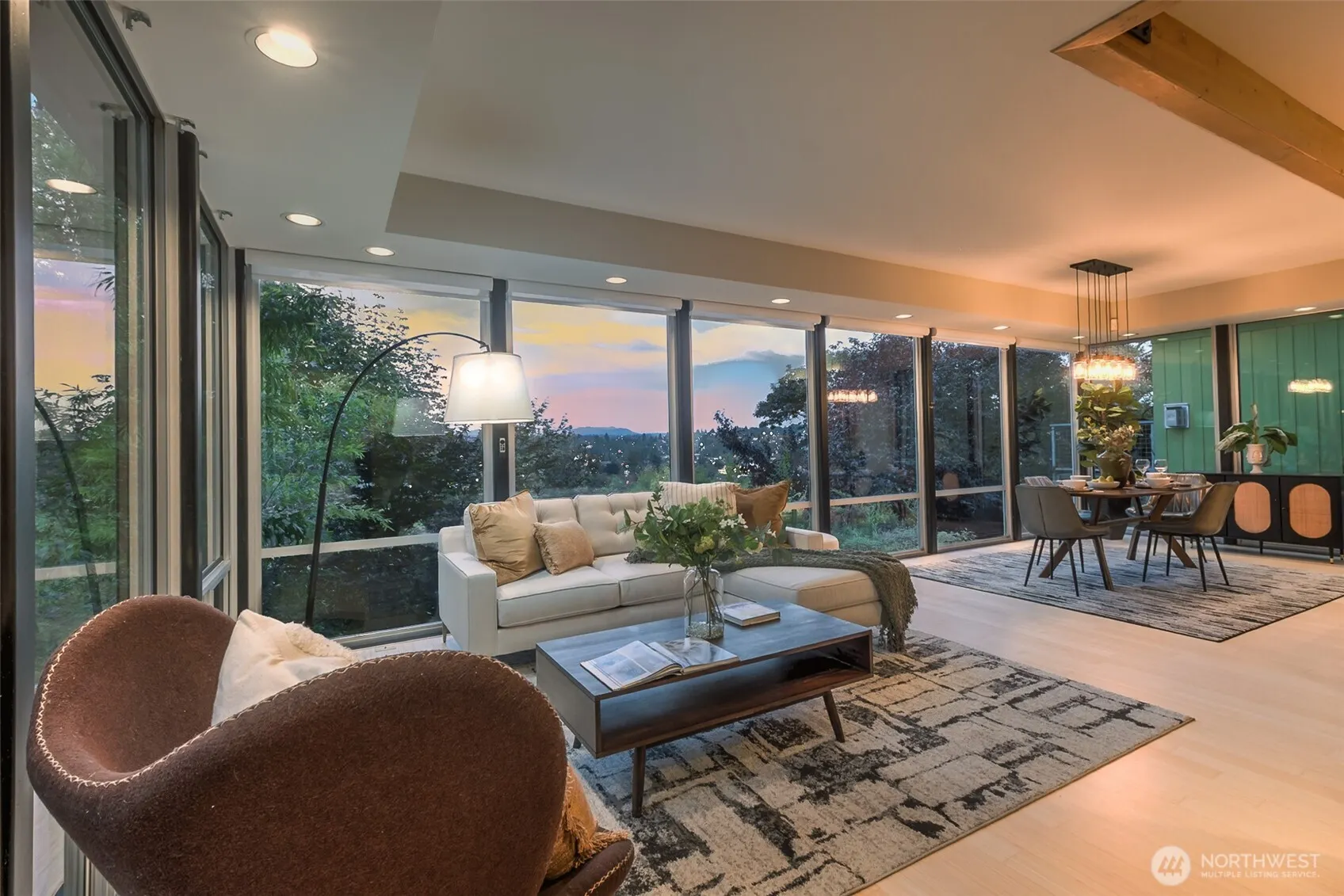 4050 34th Avenue S, Seattle, WA 98118