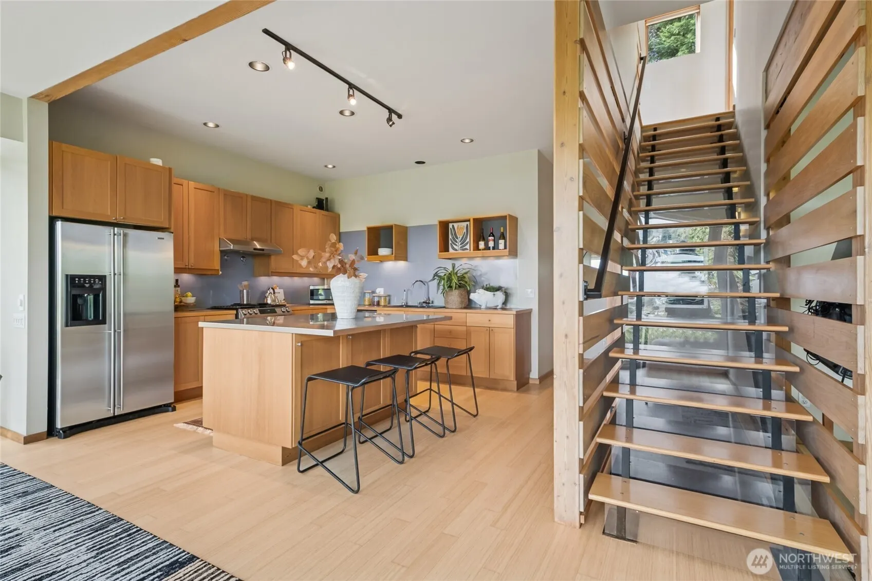 4050 34th Avenue S, Seattle, WA 98118