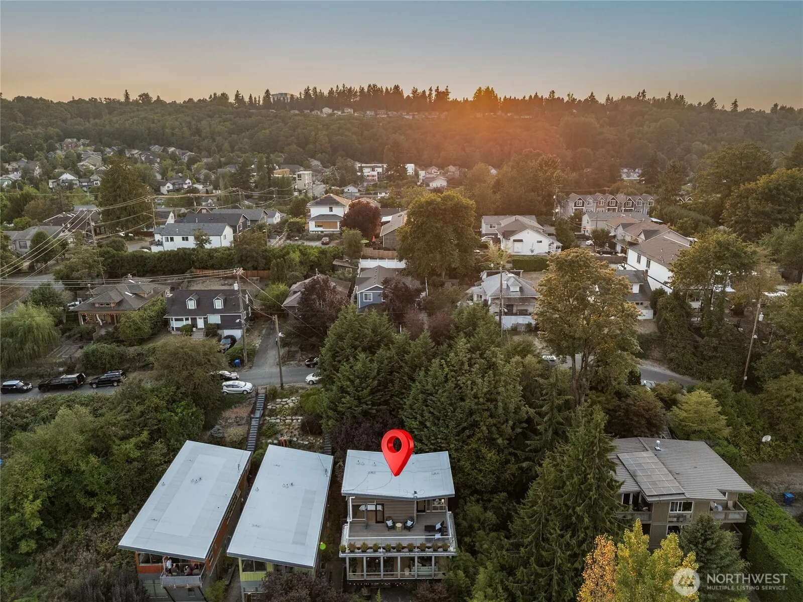 4050 34th Avenue S, Seattle, WA 98118