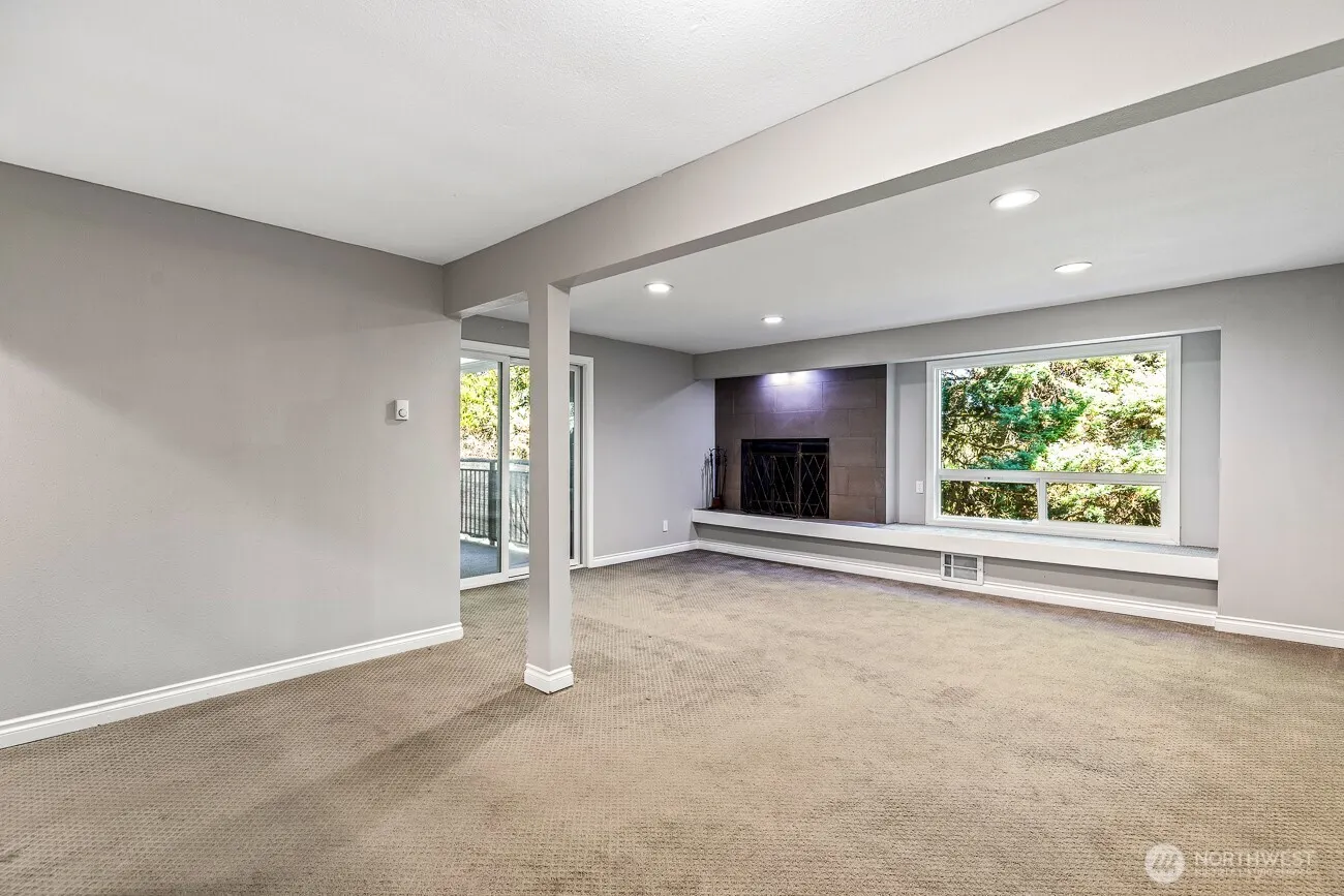 7573 Old Redmond Road #8, Redmond, WA 98052