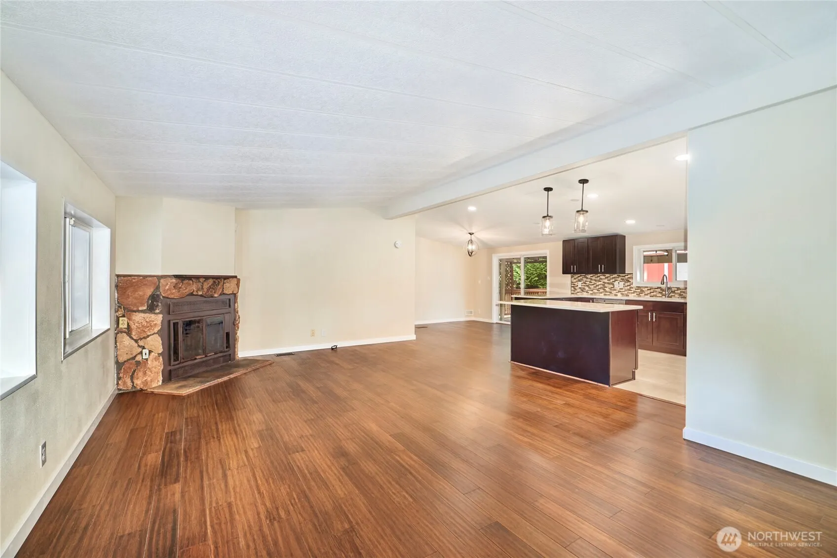 27103 41st Place S, Kent, WA 98032-7195