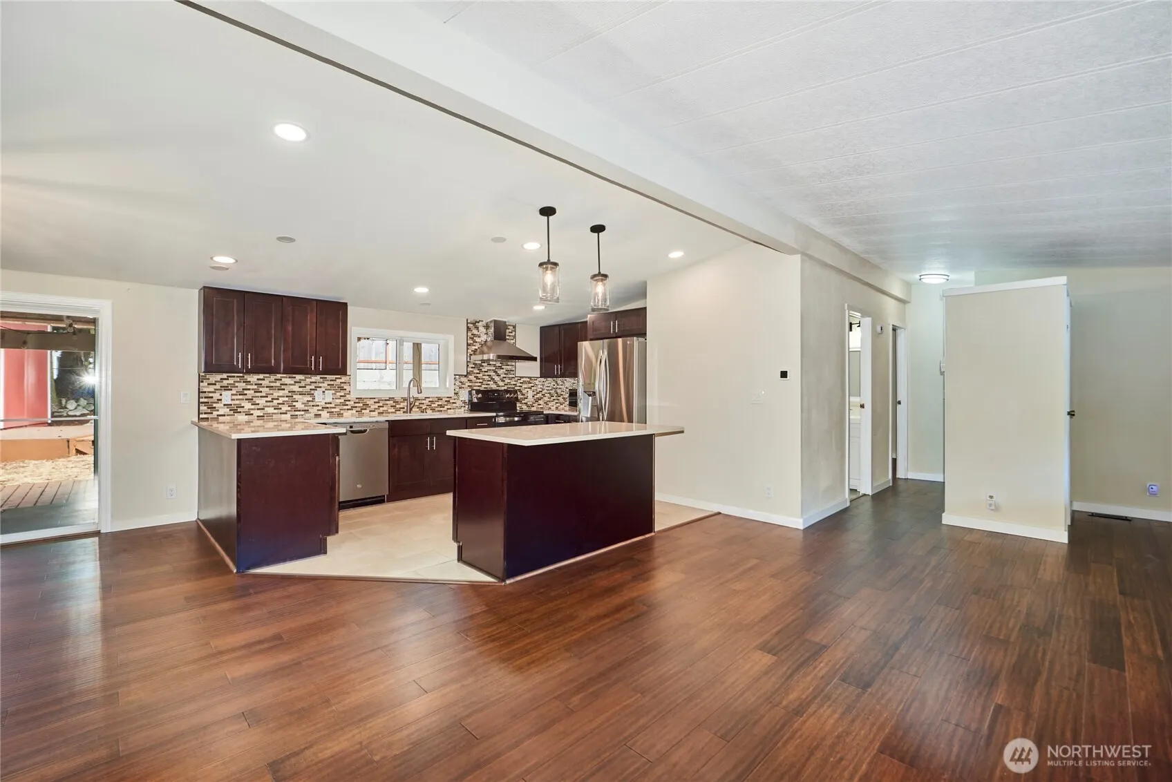 27103 41st Place S, Kent, WA 98032-7195
