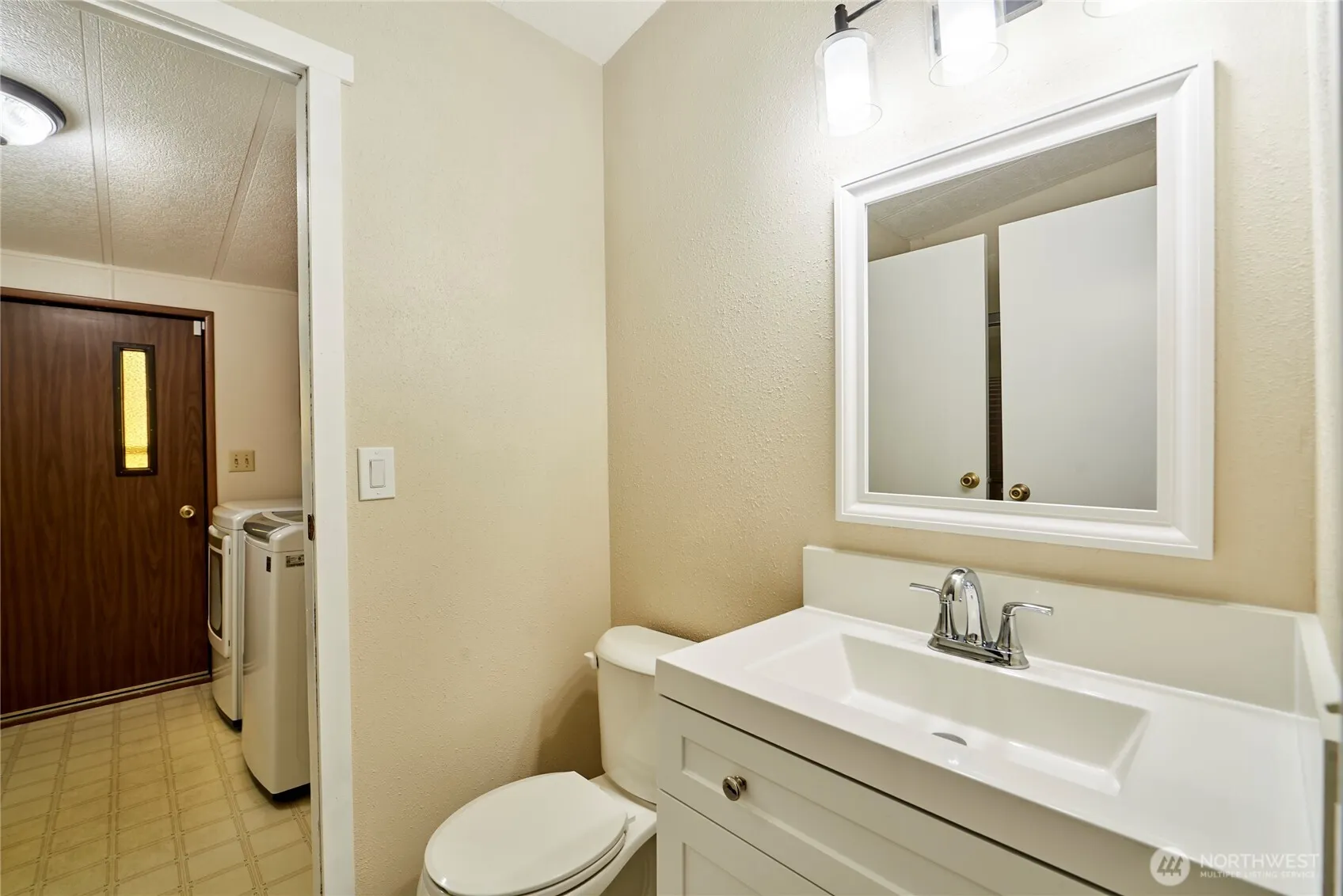 27103 41st Place S, Kent, WA 98032-7195