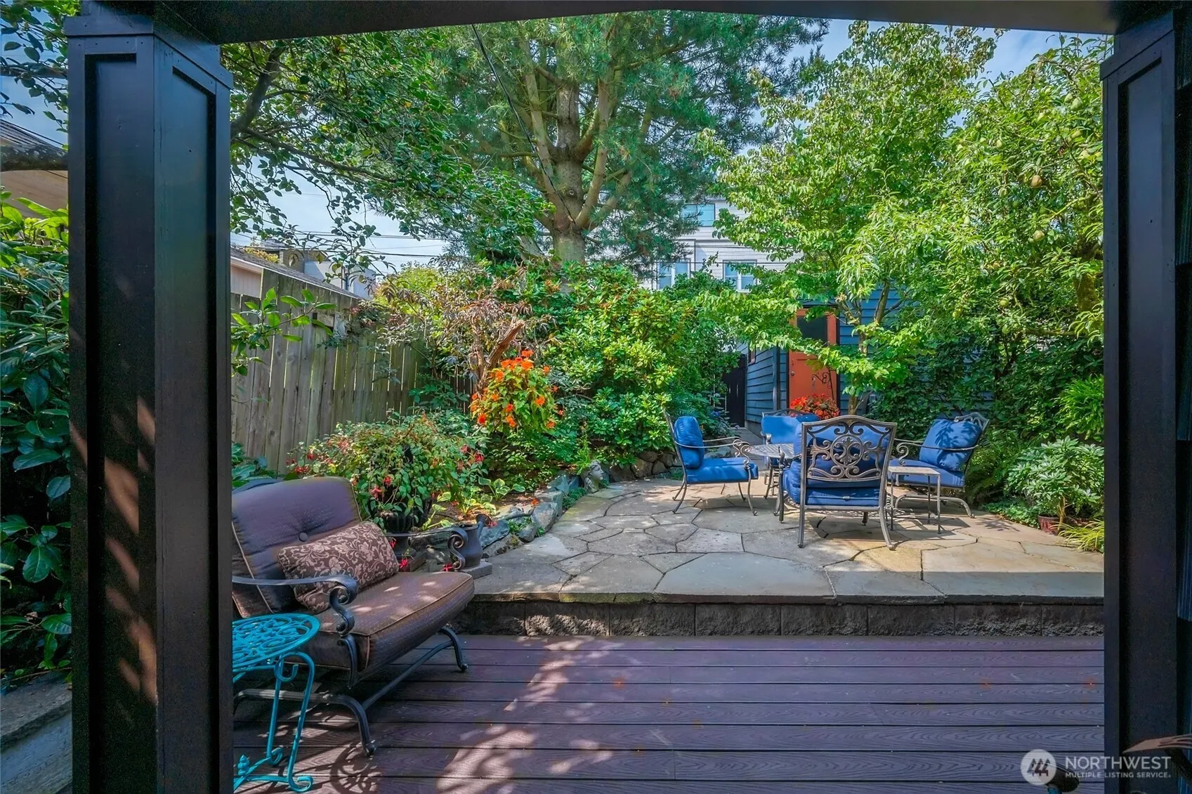 1937 6th Avenue W, Seattle, WA 98119
