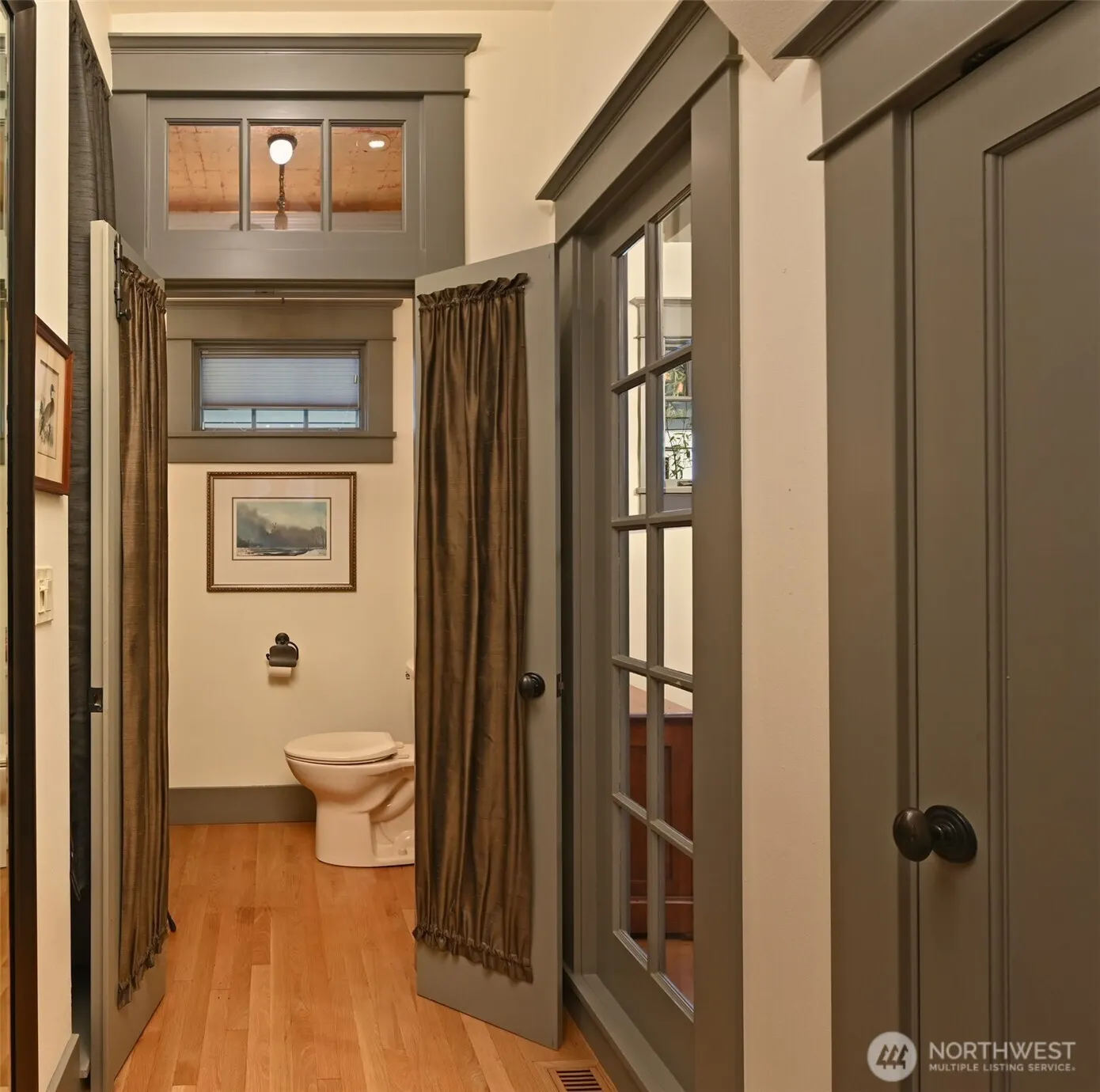 1937 6th Avenue W, Seattle, WA 98119