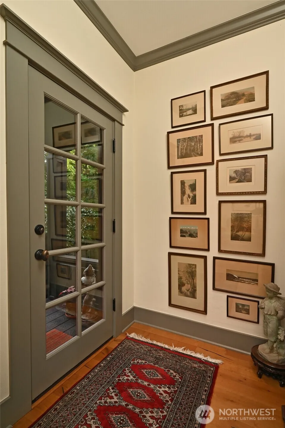 1937 6th Avenue W, Seattle, WA 98119