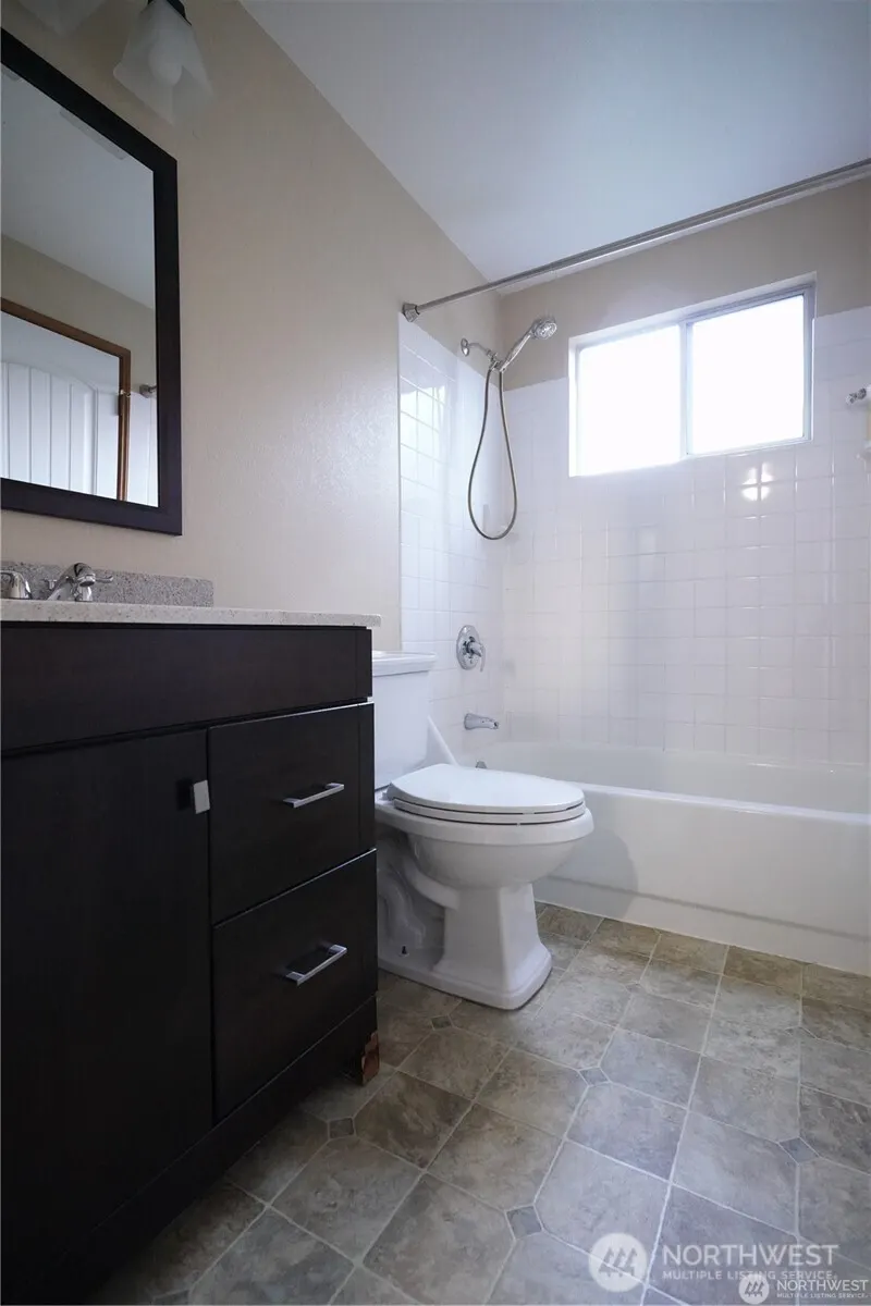 12740 NE 97th Place , Kirkland, WA 98033