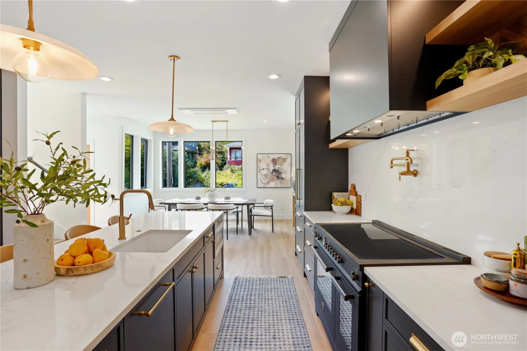 3714 Bagley Avenue N, Seattle, WA 98103