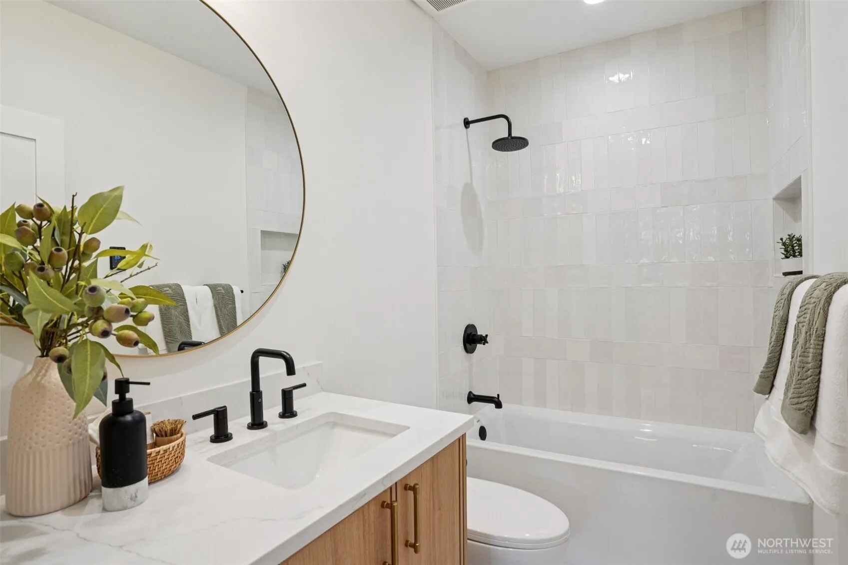 3714 Bagley Avenue N, Seattle, WA 98103