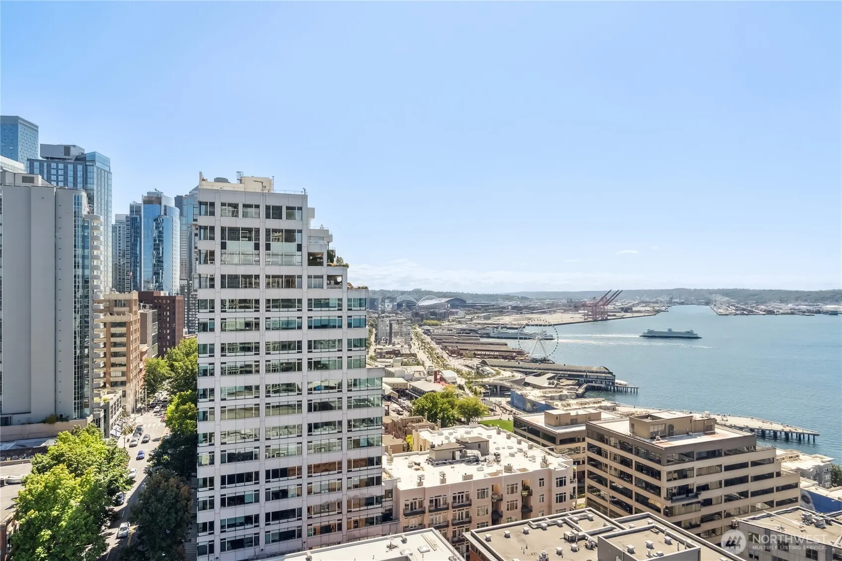 2125 1st Avenue #1904, Seattle, WA 98121