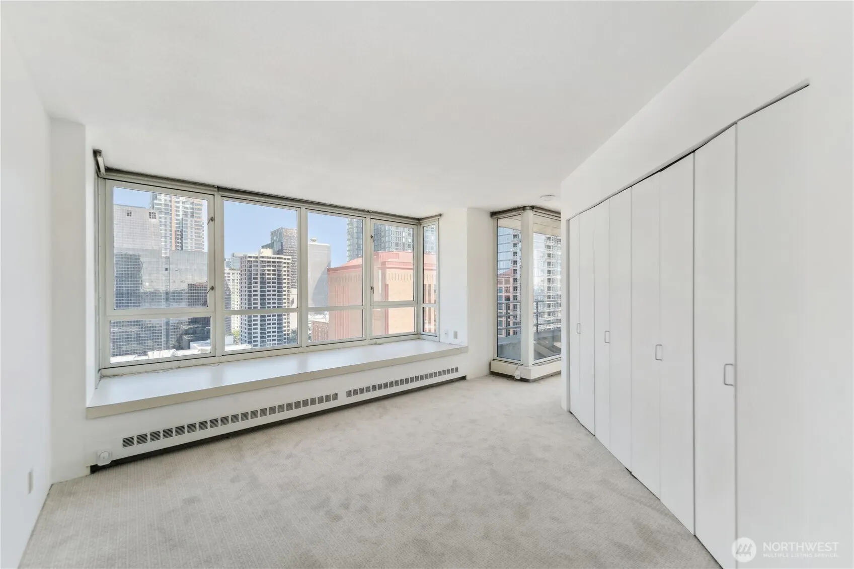 2125 1st Avenue #1904, Seattle, WA 98121