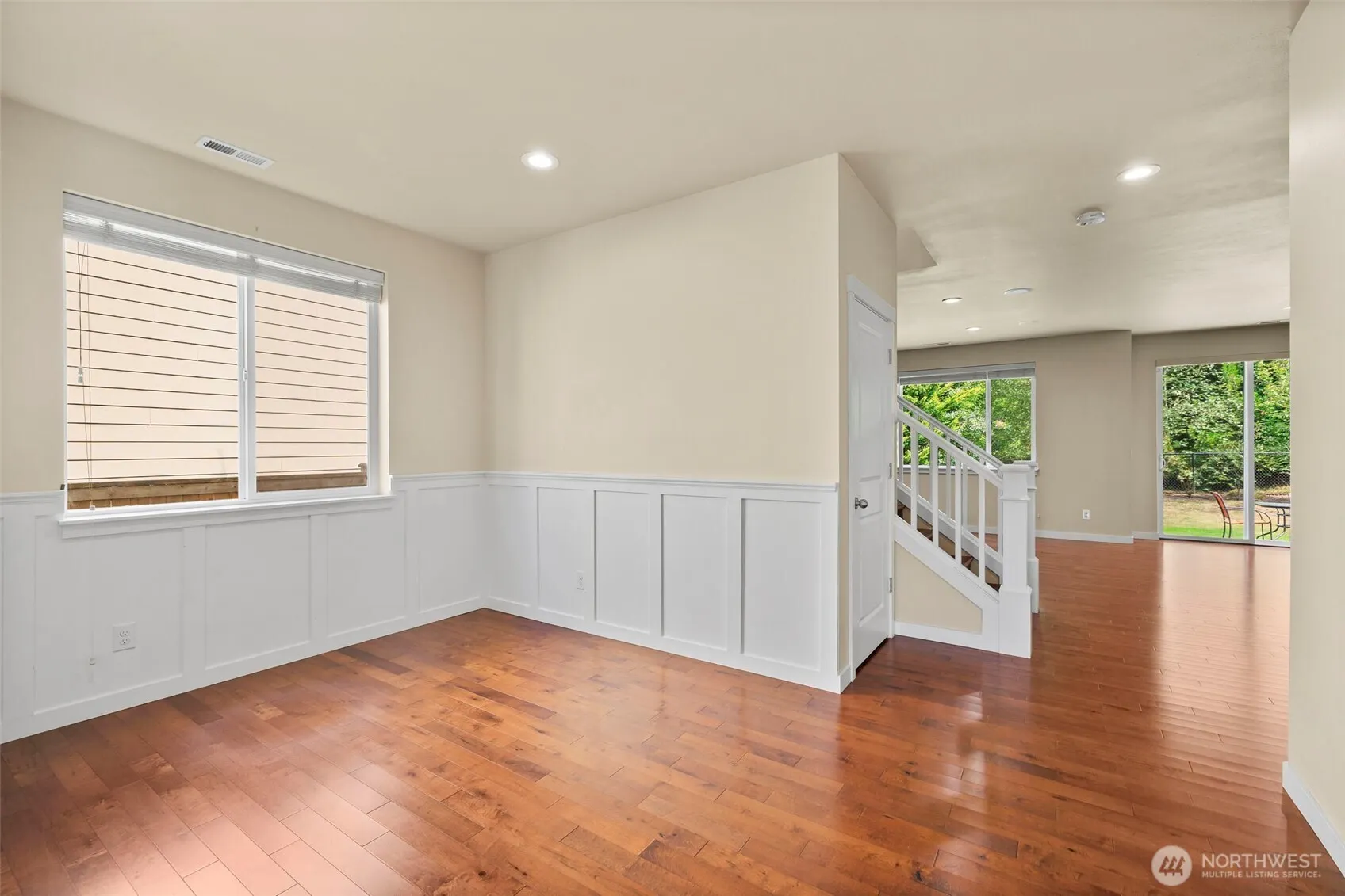10550 NE Sheridan Crescent , Redmond, WA 98053