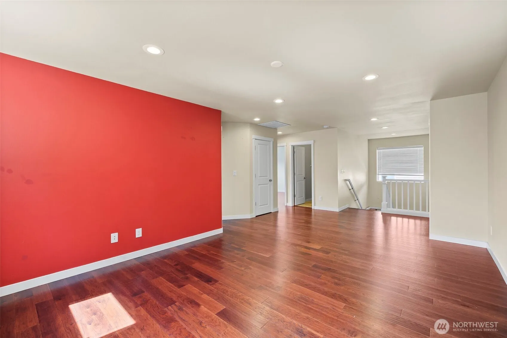 10550 NE Sheridan Crescent , Redmond, WA 98053