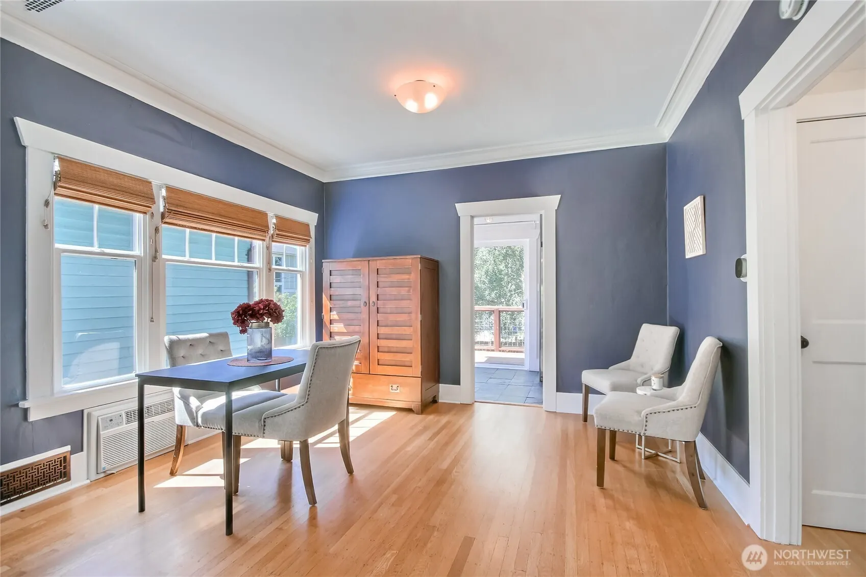 8605 Wallingford Avenue N, Seattle, WA 98103