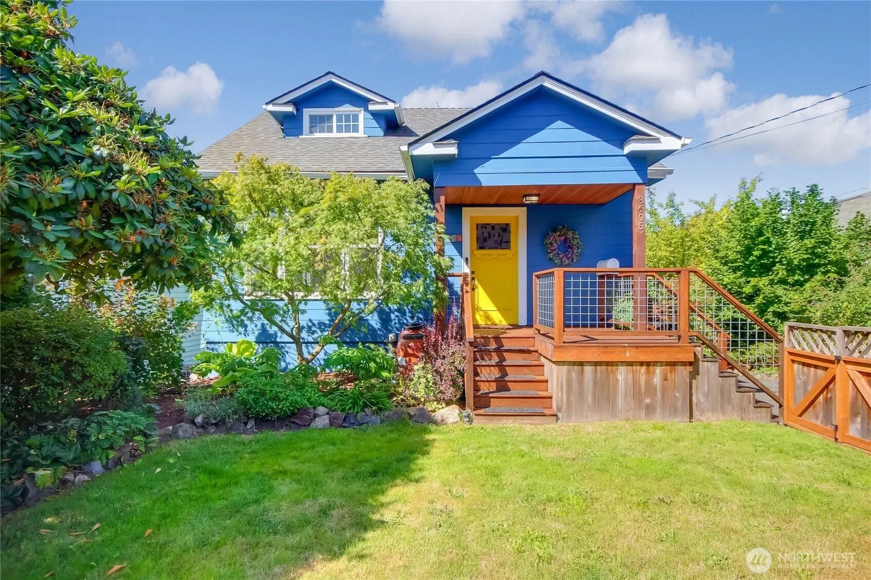 8605 Wallingford Avenue N, Seattle, WA 98103