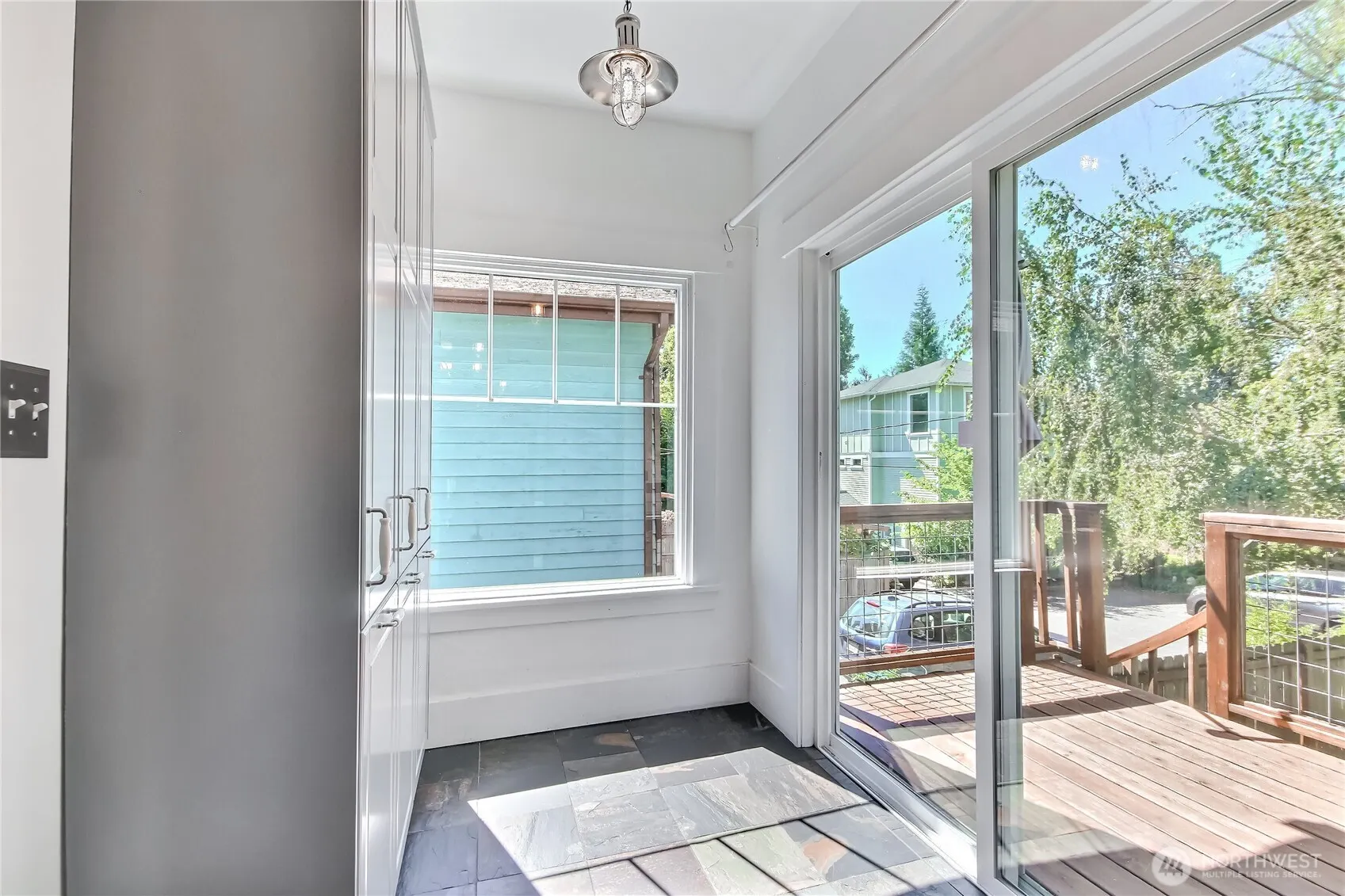 8605 Wallingford Avenue N, Seattle, WA 98103