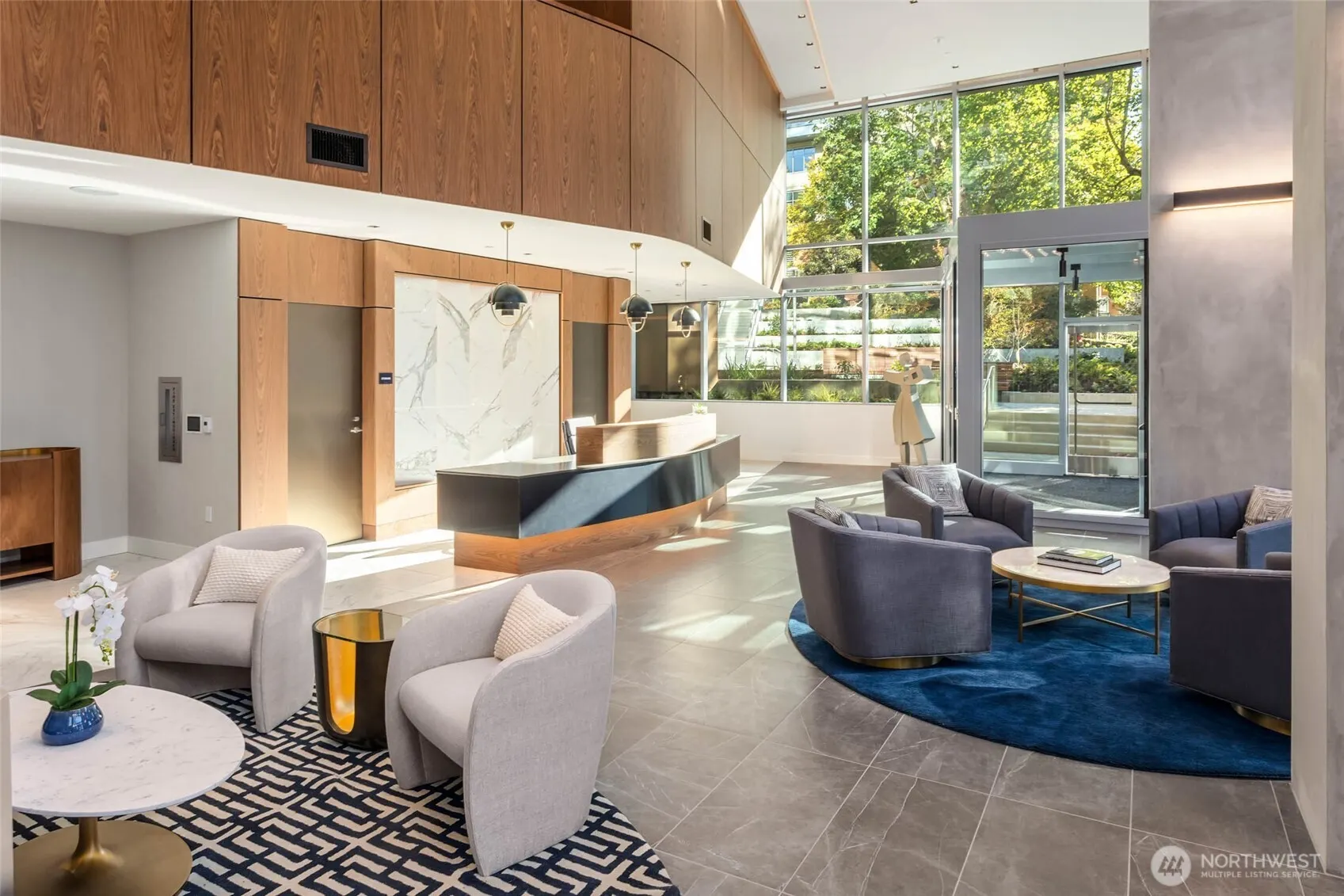 800 Columbia Street #609, Seattle, WA 98104