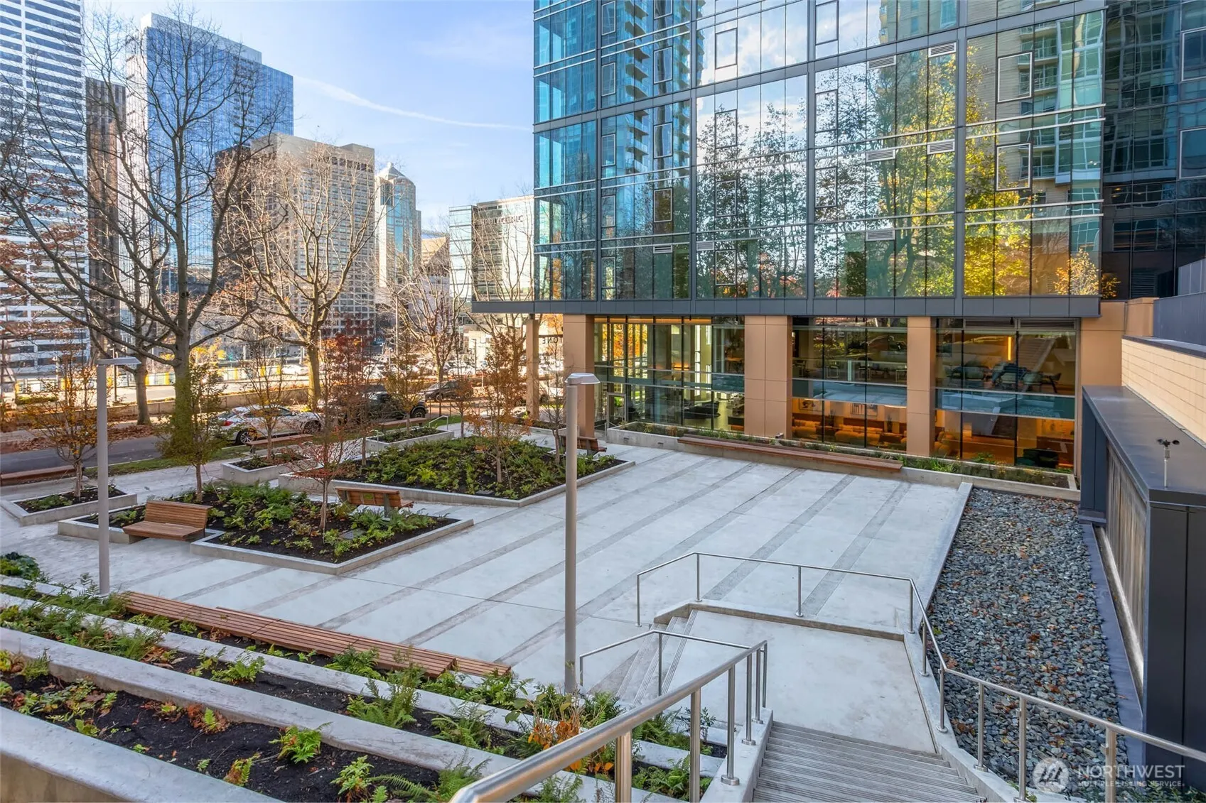 800 Columbia Street #609, Seattle, WA 98104