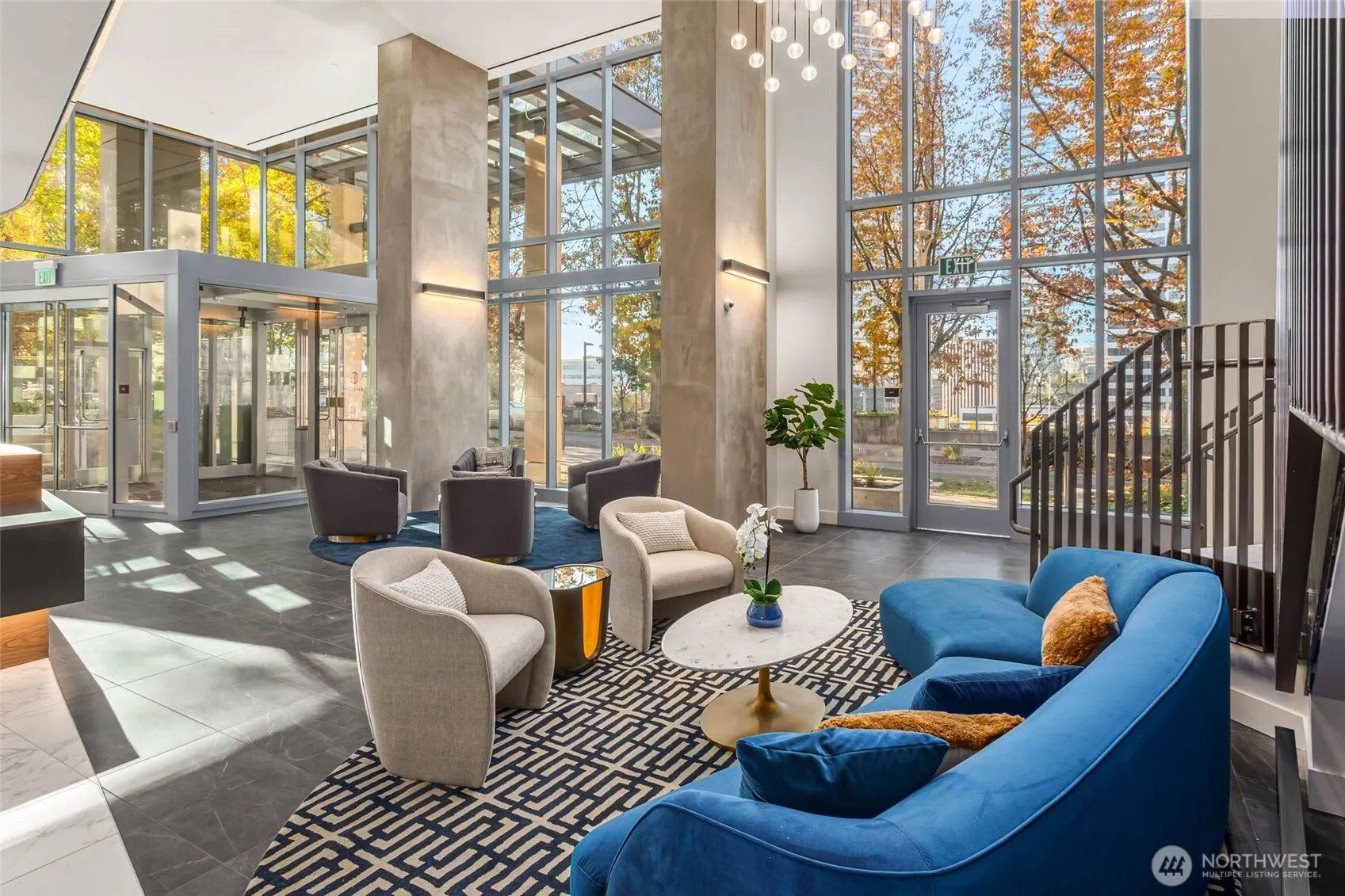 800 Columbia Street #609, Seattle, WA 98104