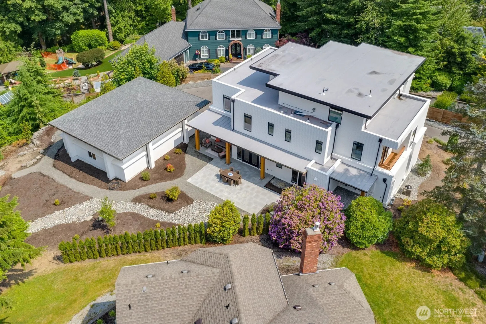 2115 Squak Mountain Loop SW, Issaquah, WA 98027