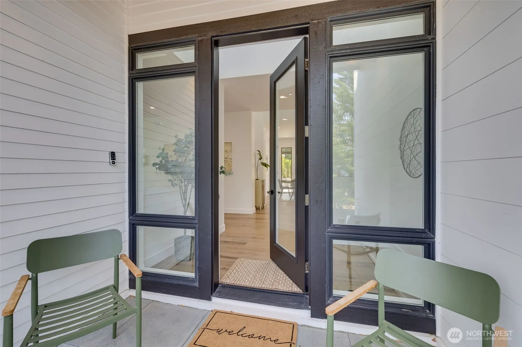 2115 Squak Mountain Loop SW, Issaquah, WA 98027