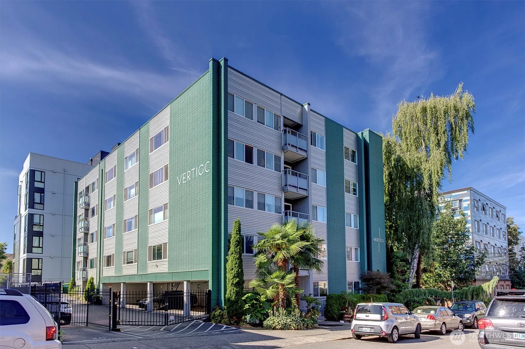 705 E Republican Street #506, Seattle, WA 98102-7001