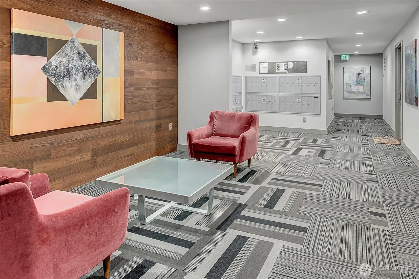 705 E Republican Street #506, Seattle, WA 98102-7001