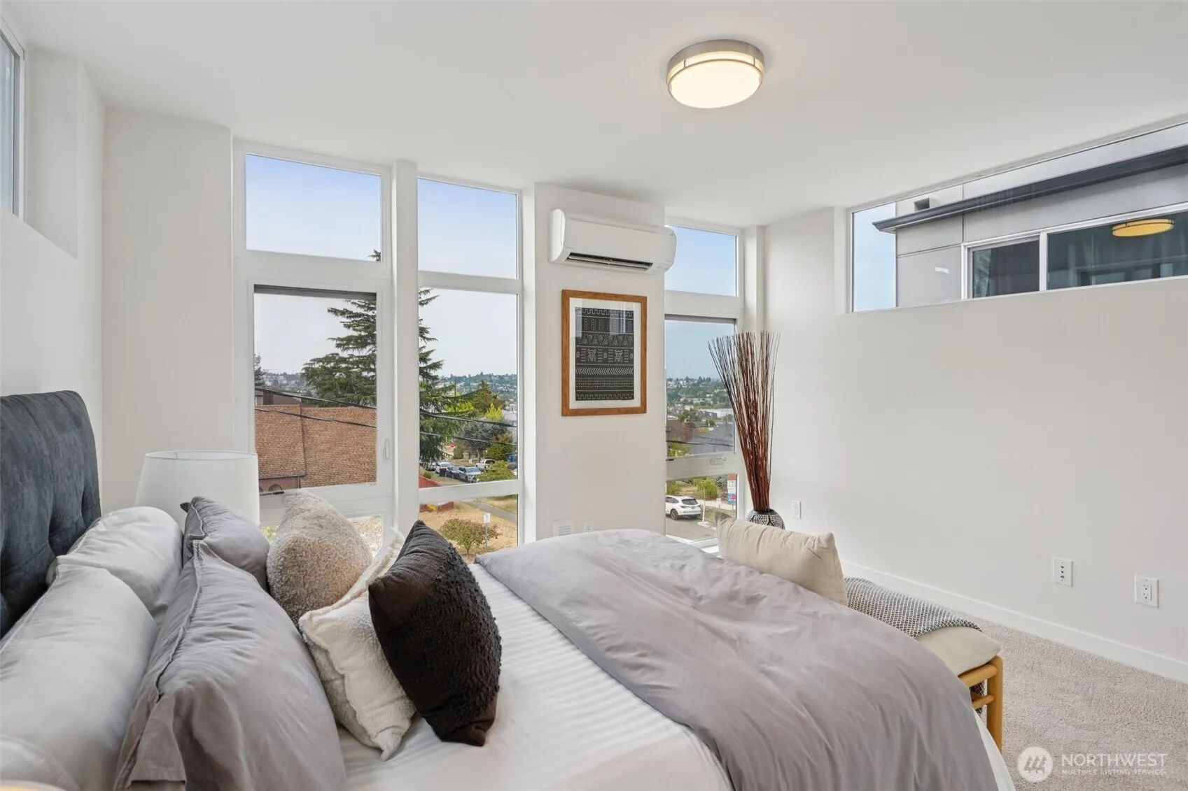 1723 S Forest Street , Seattle, WA 98144-5801