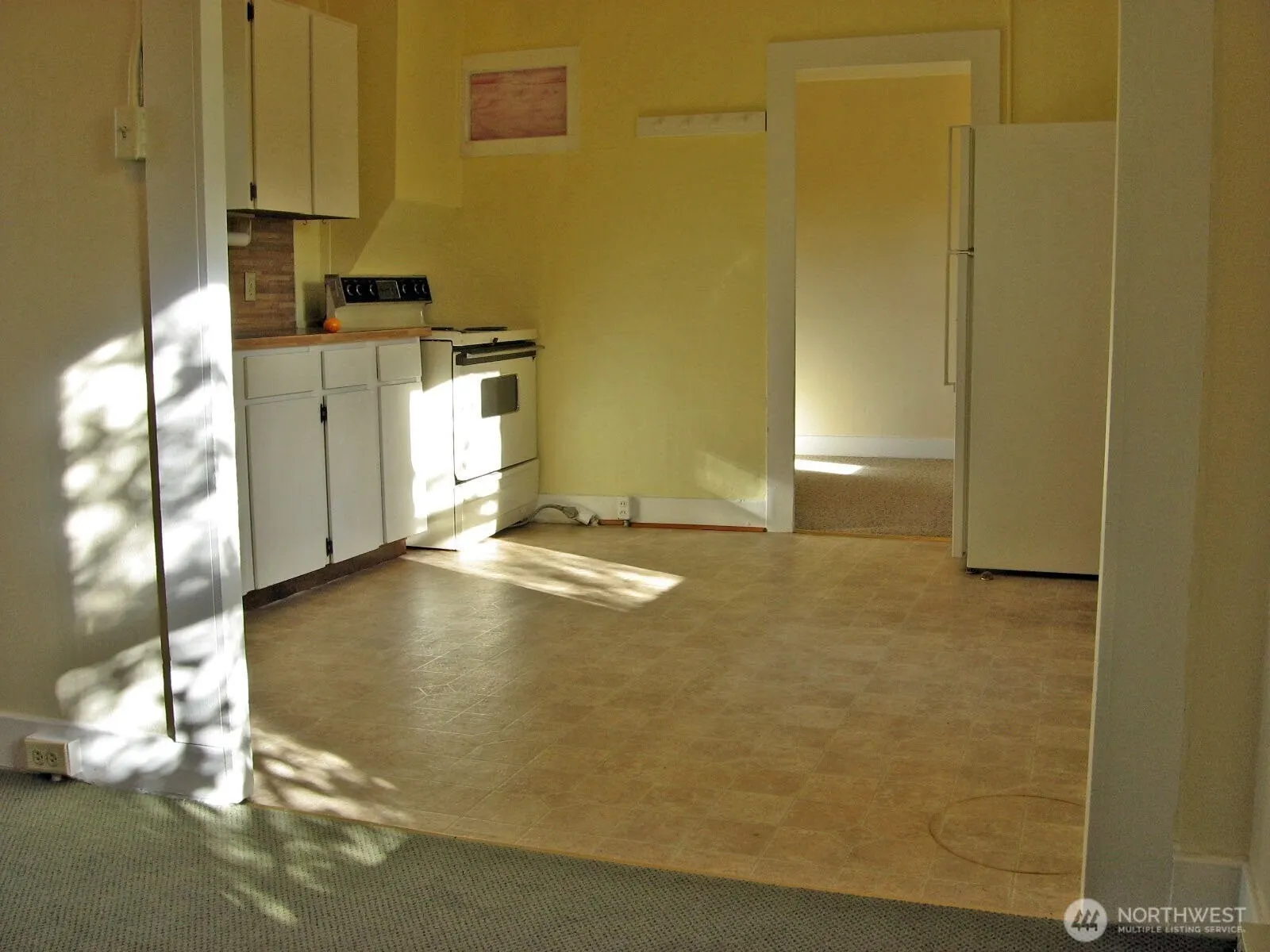910 NW 52nd Street , Seattle, WA 98107