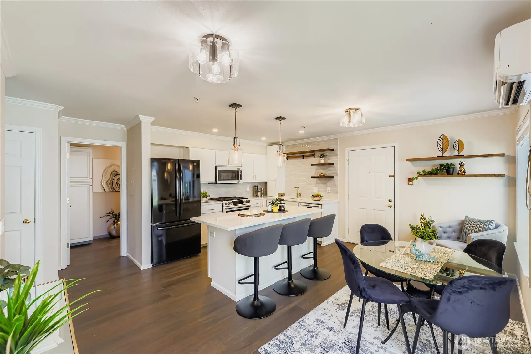 1526 NW 58th Street #202, Seattle, WA 98107