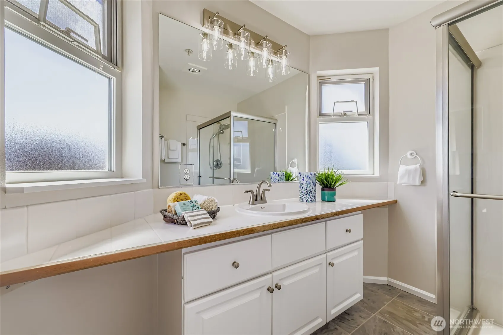1526 NW 58th Street #202, Seattle, WA 98107