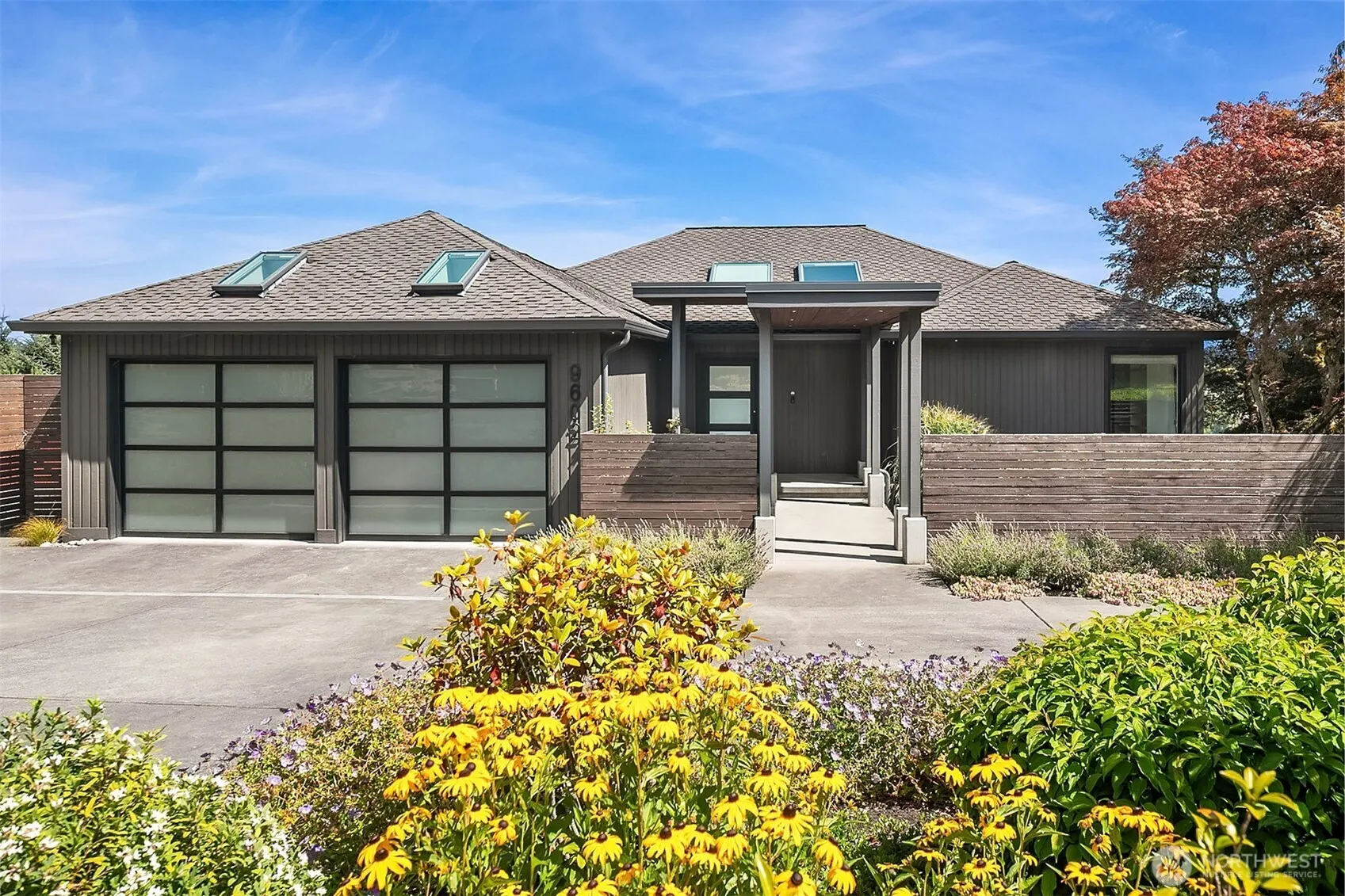 9602 SE 7th Street , Bellevue, WA 98004