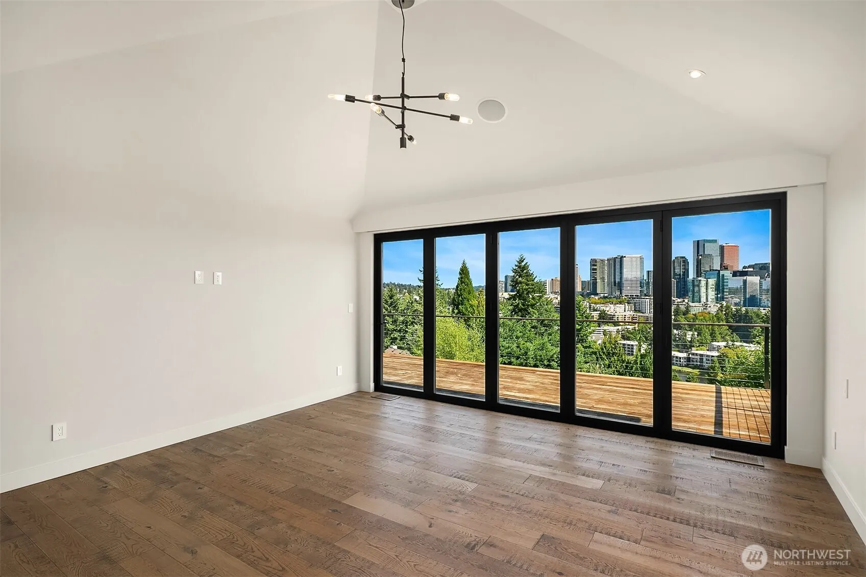 9602 SE 7th Street , Bellevue, WA 98004
